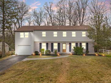 1752 LARK LANE CHERRY HILL NJ 08003
