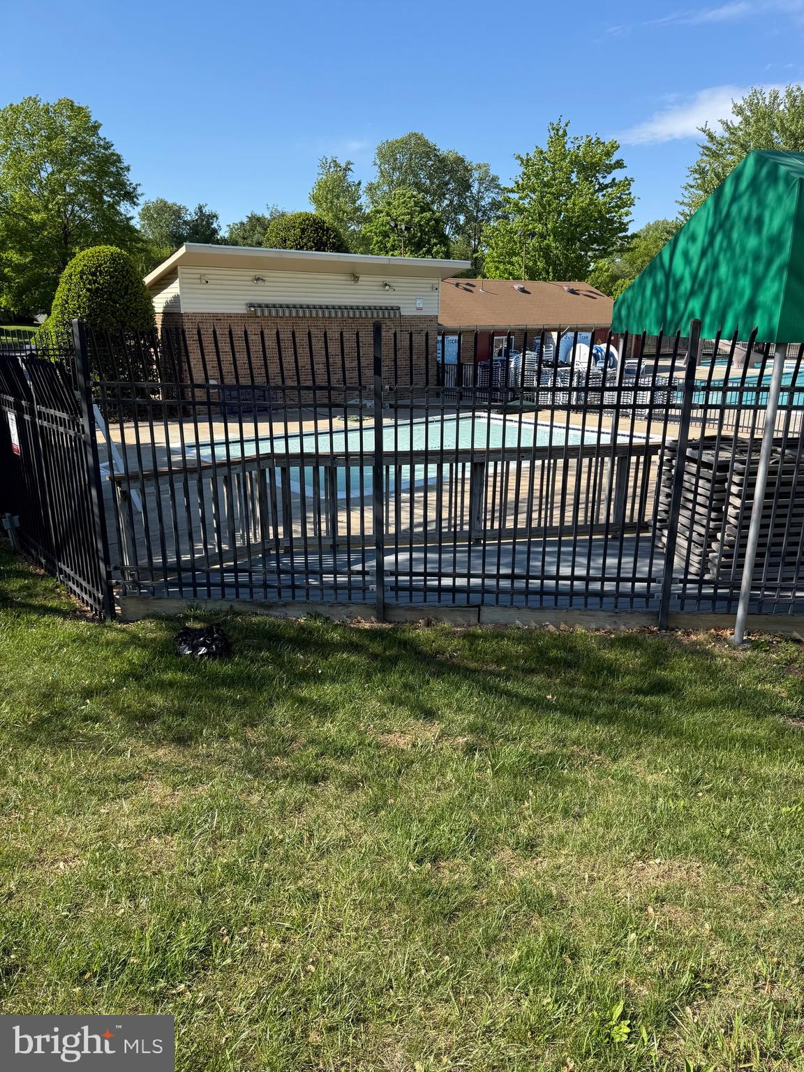 TANGLEWOOD - Residential
