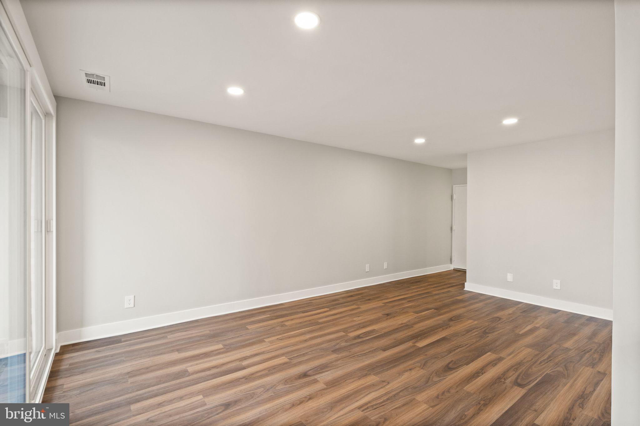 PARK SPRING - Residential