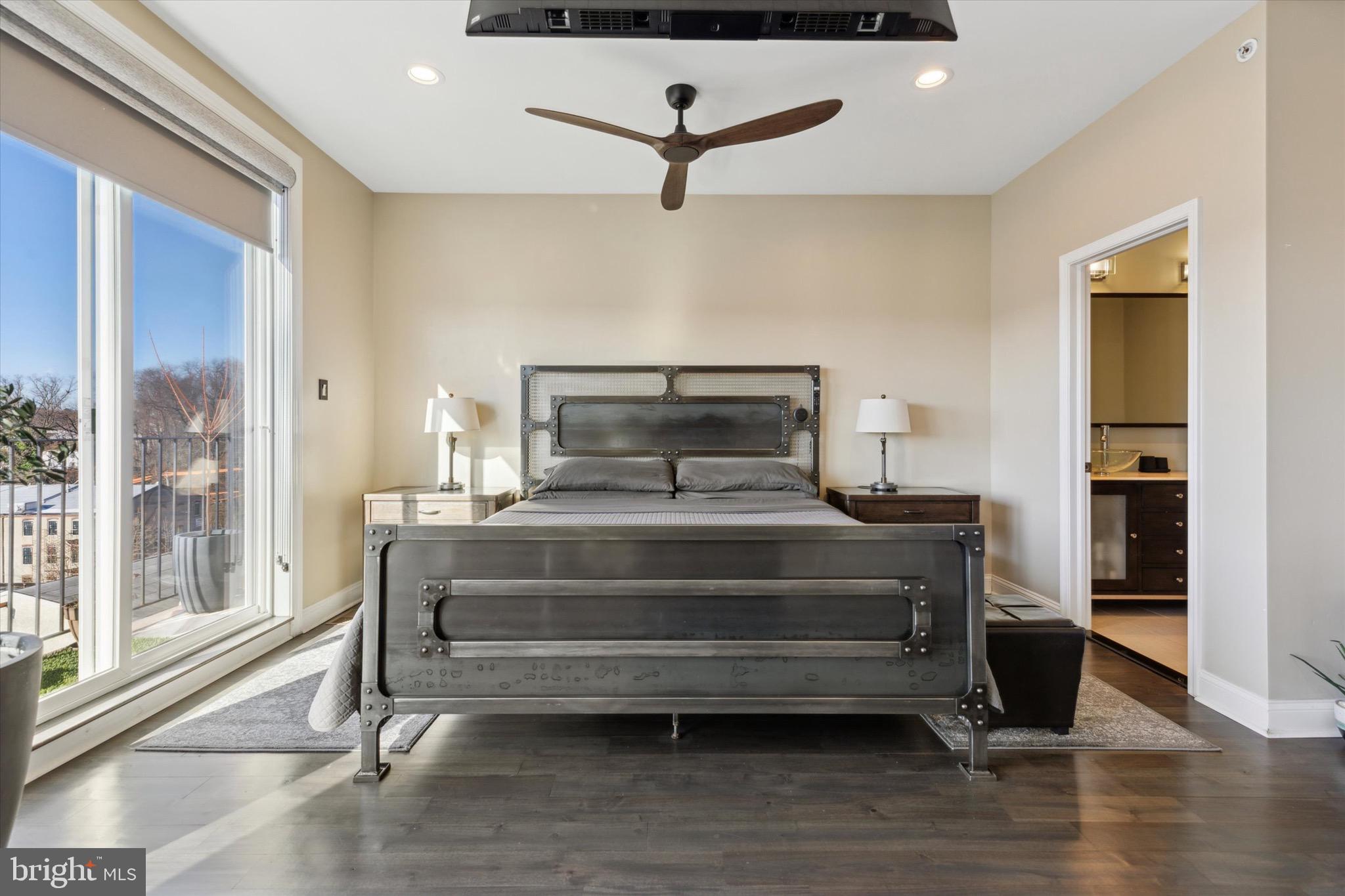 MANAYUNK - Residential
