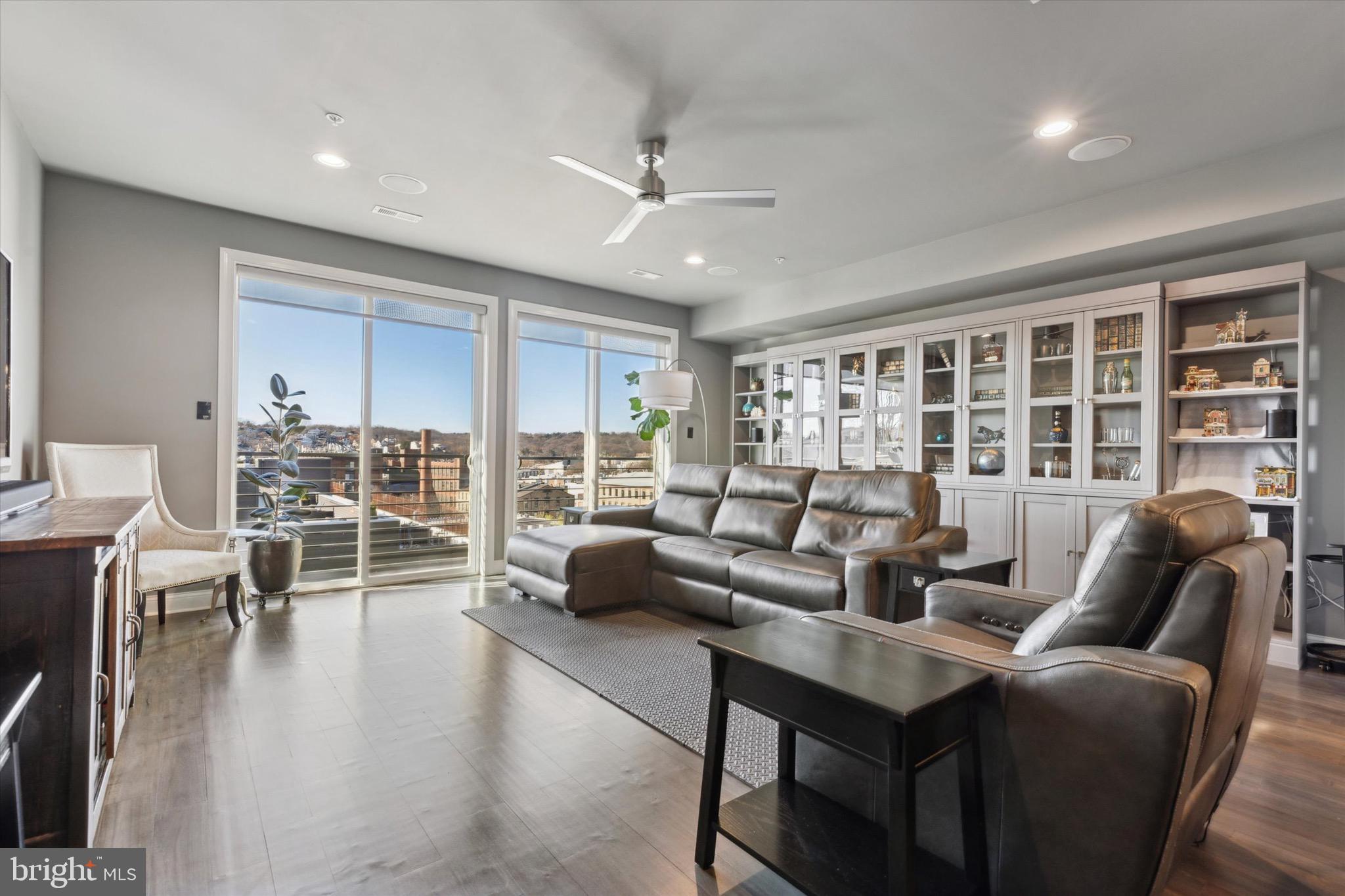 MANAYUNK - Residential