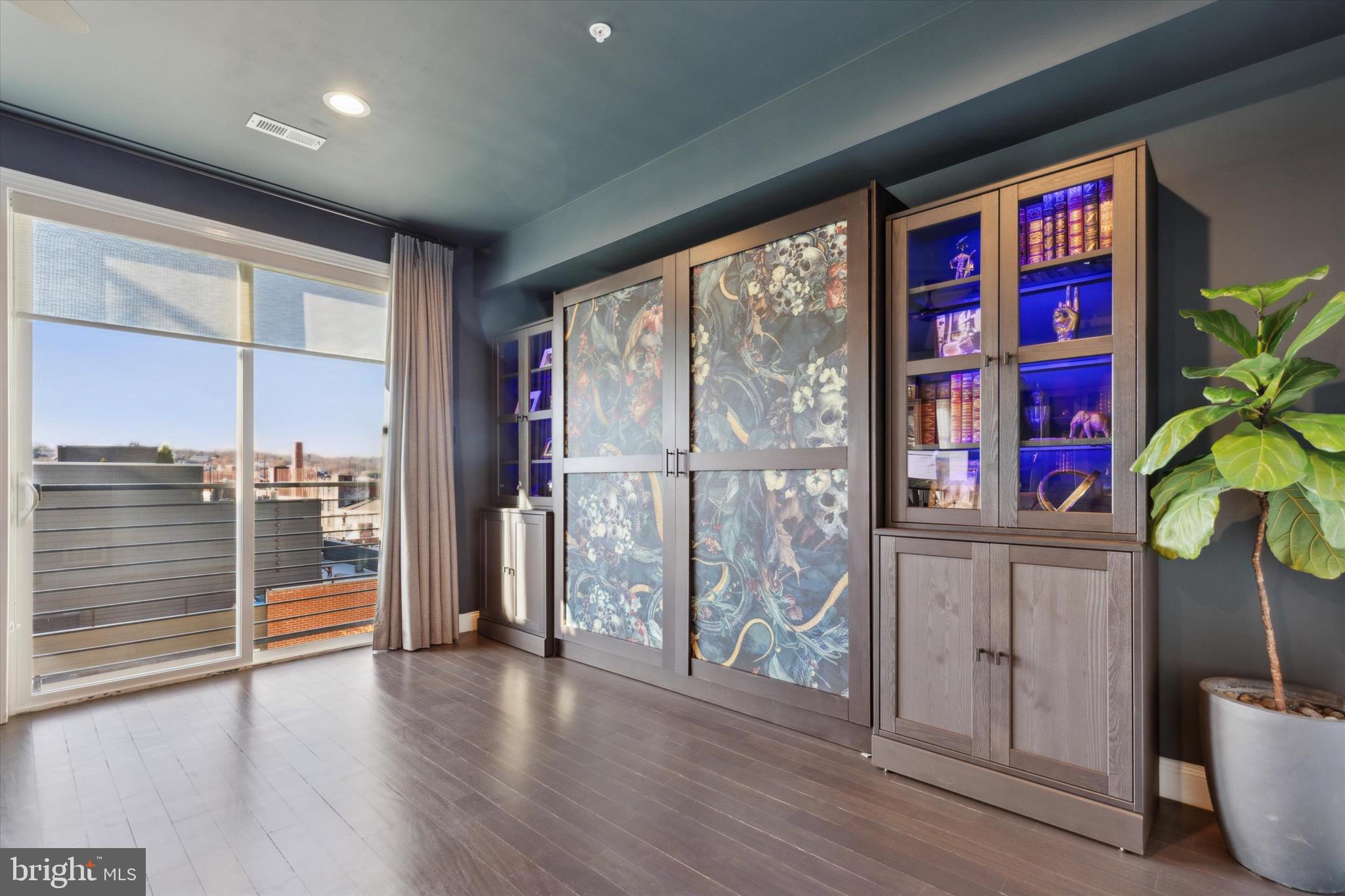 MANAYUNK - Residential