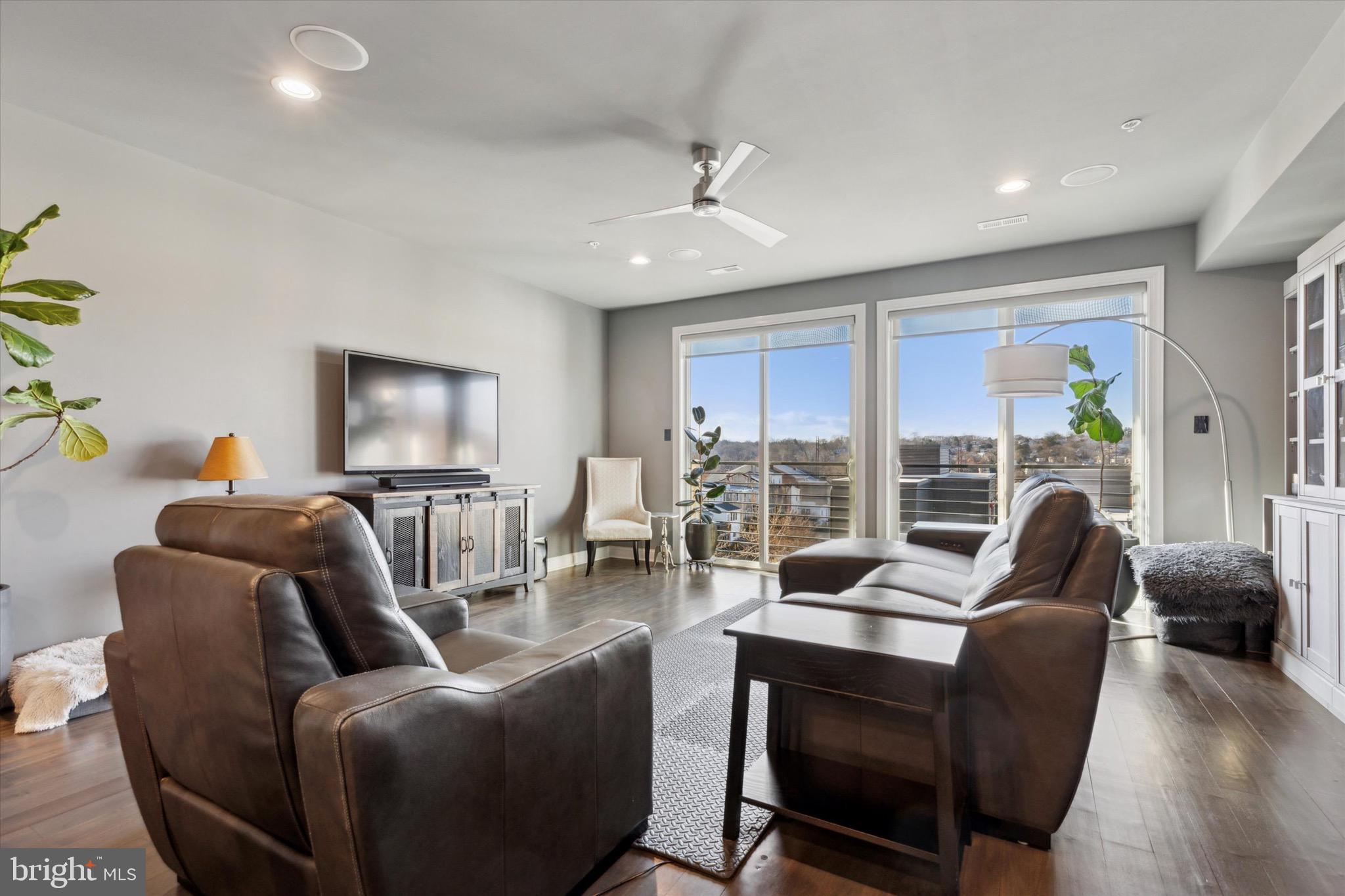 MANAYUNK - Residential