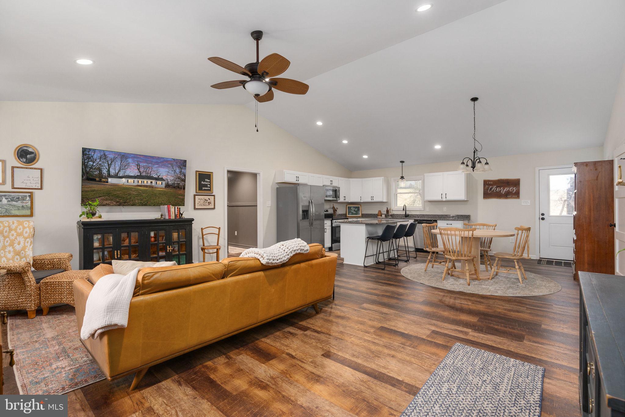 GREENFIELDS - Residential