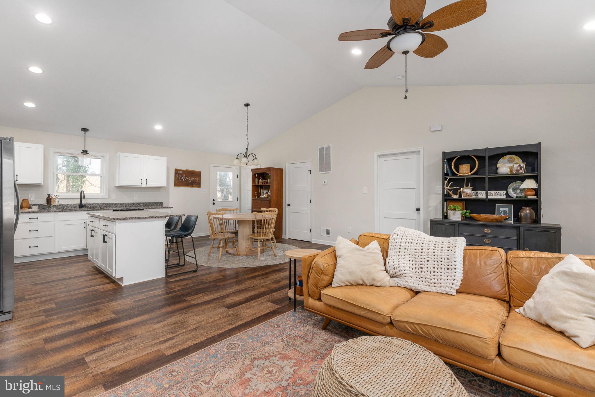 GREENFIELDS - Residential