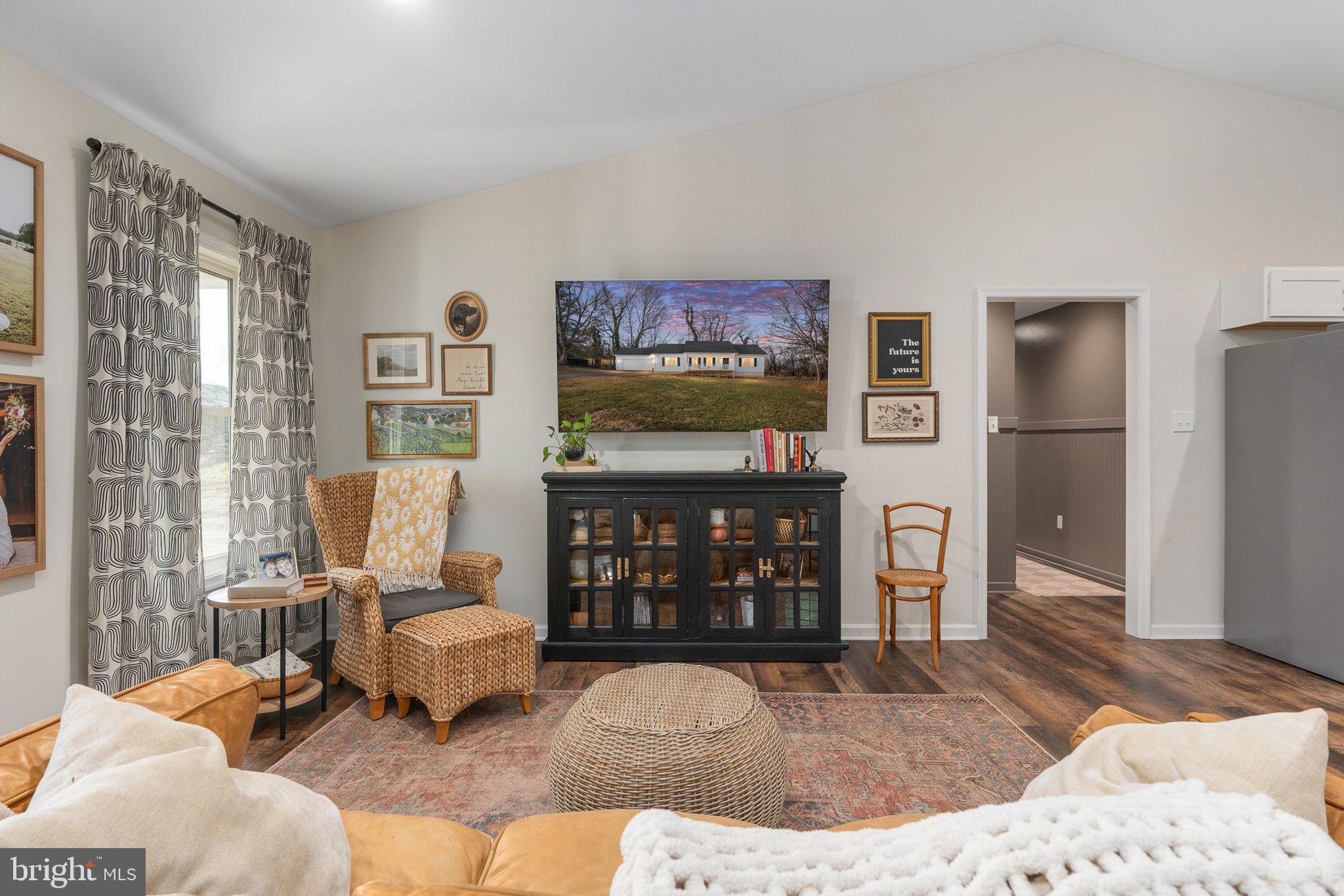 GREENFIELDS - Residential