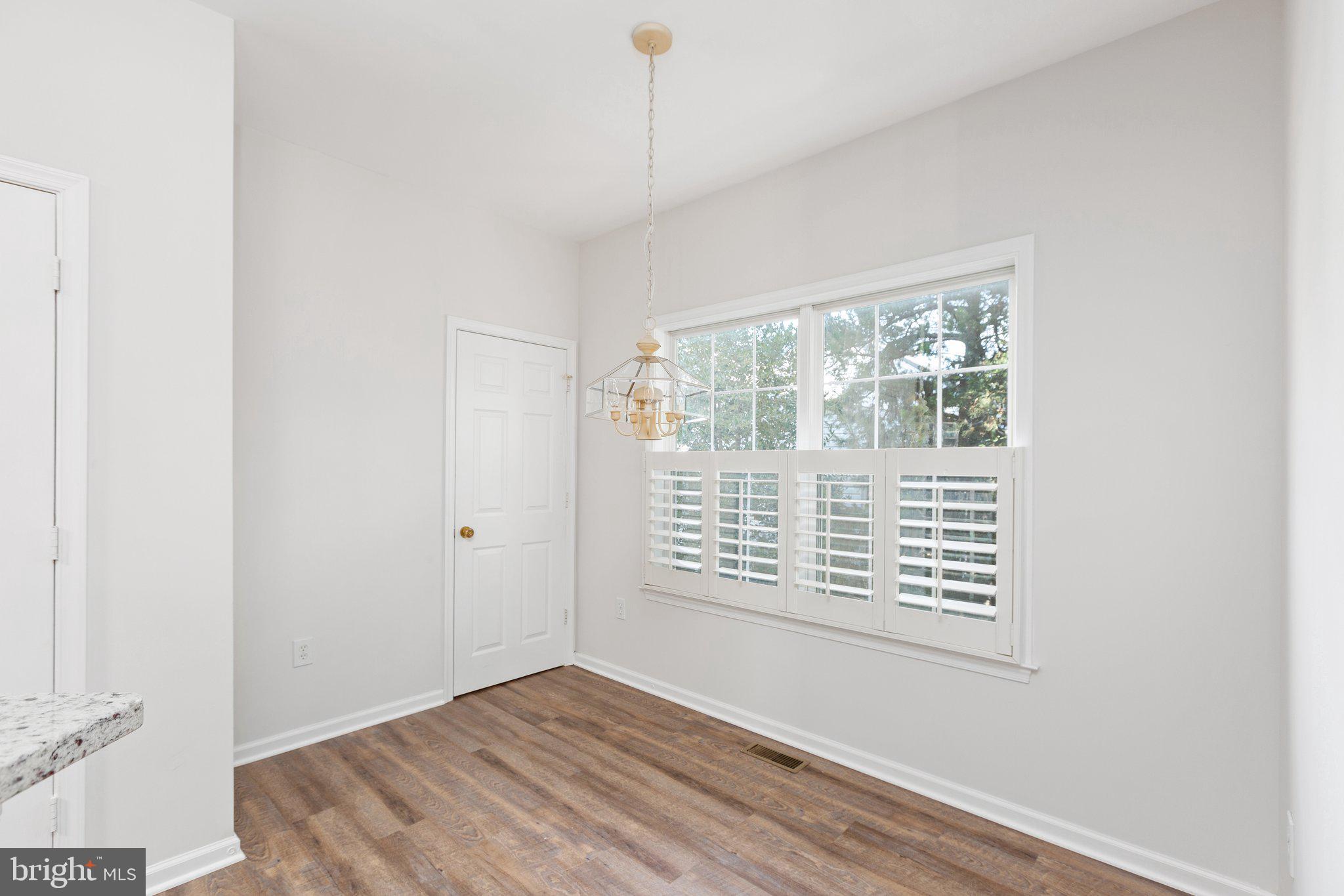 LEE'S HILL - Residential