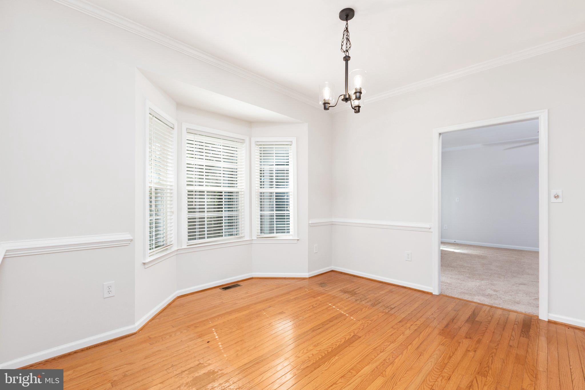 LEE'S HILL - Residential