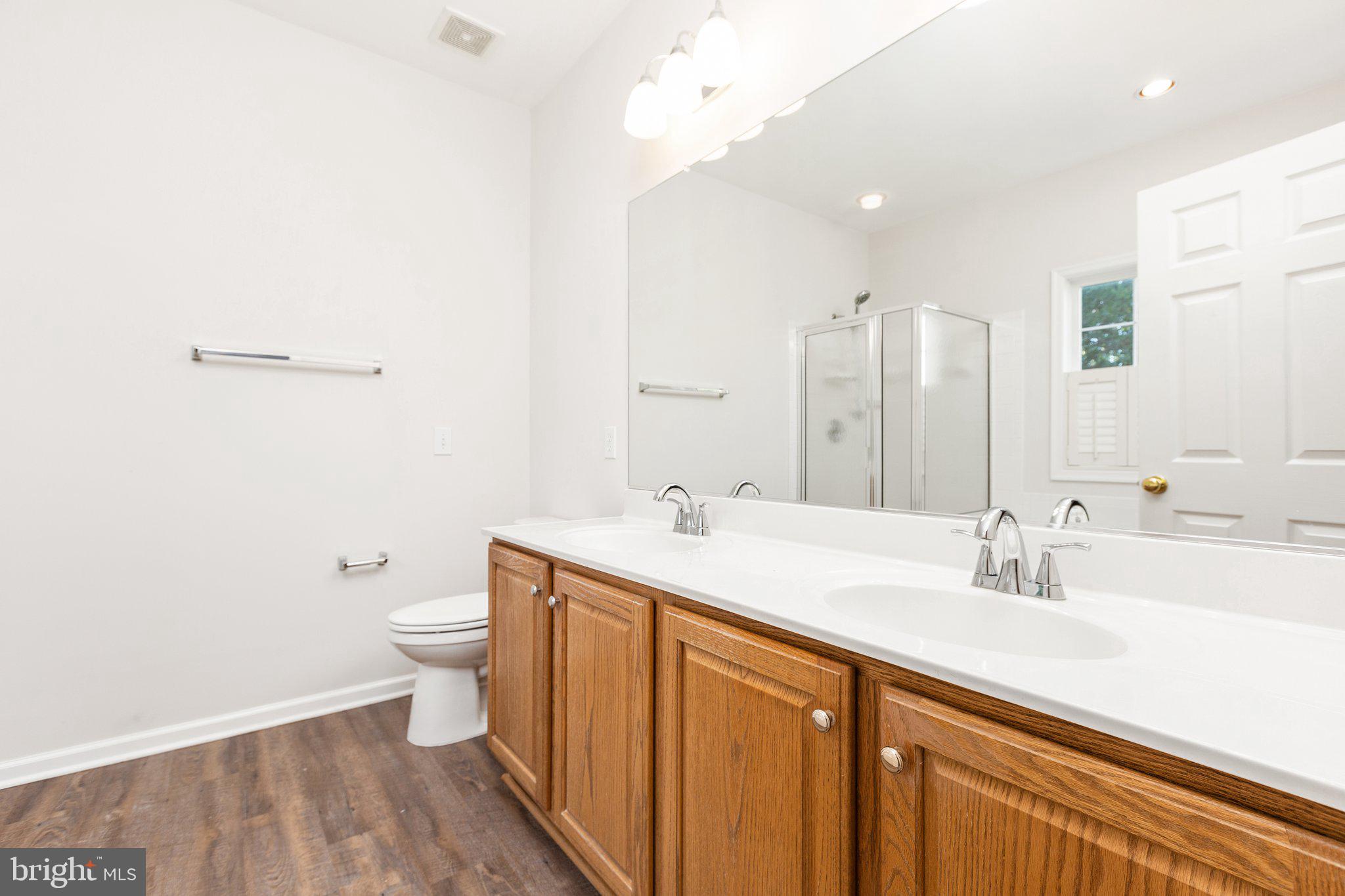 LEE'S HILL - Residential