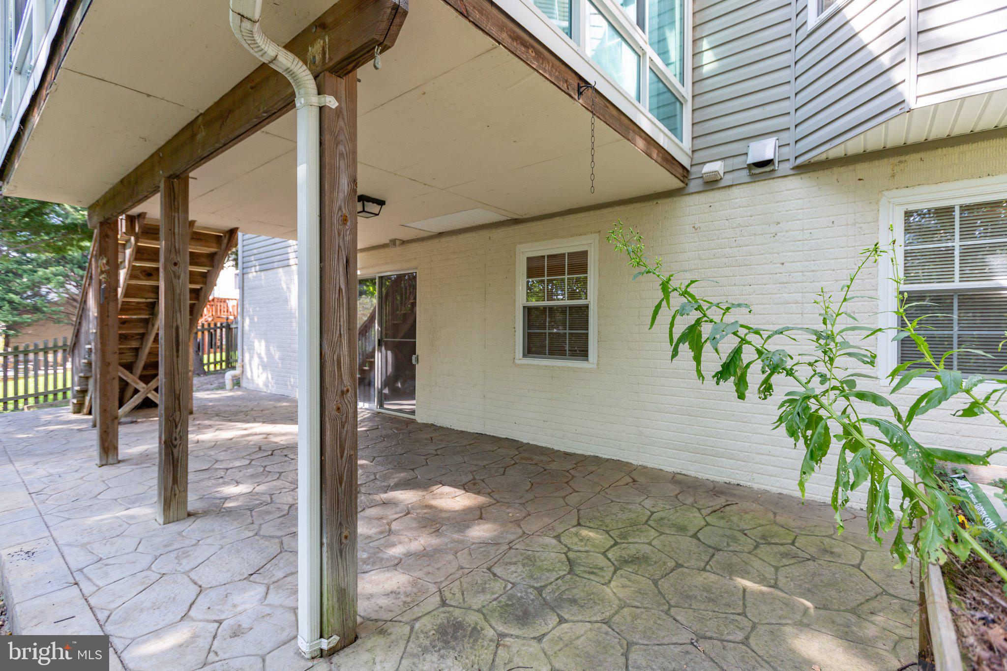 LEE'S HILL - Residential