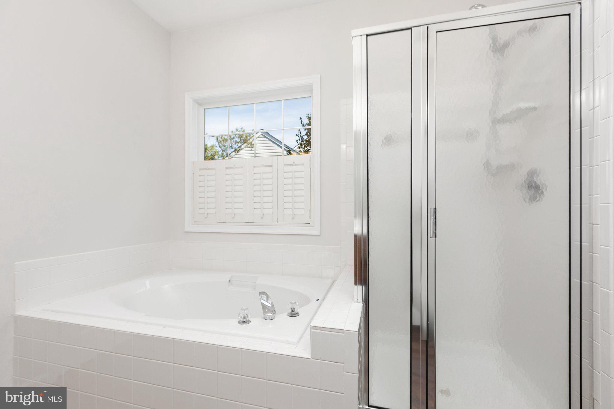 LEE'S HILL - Residential