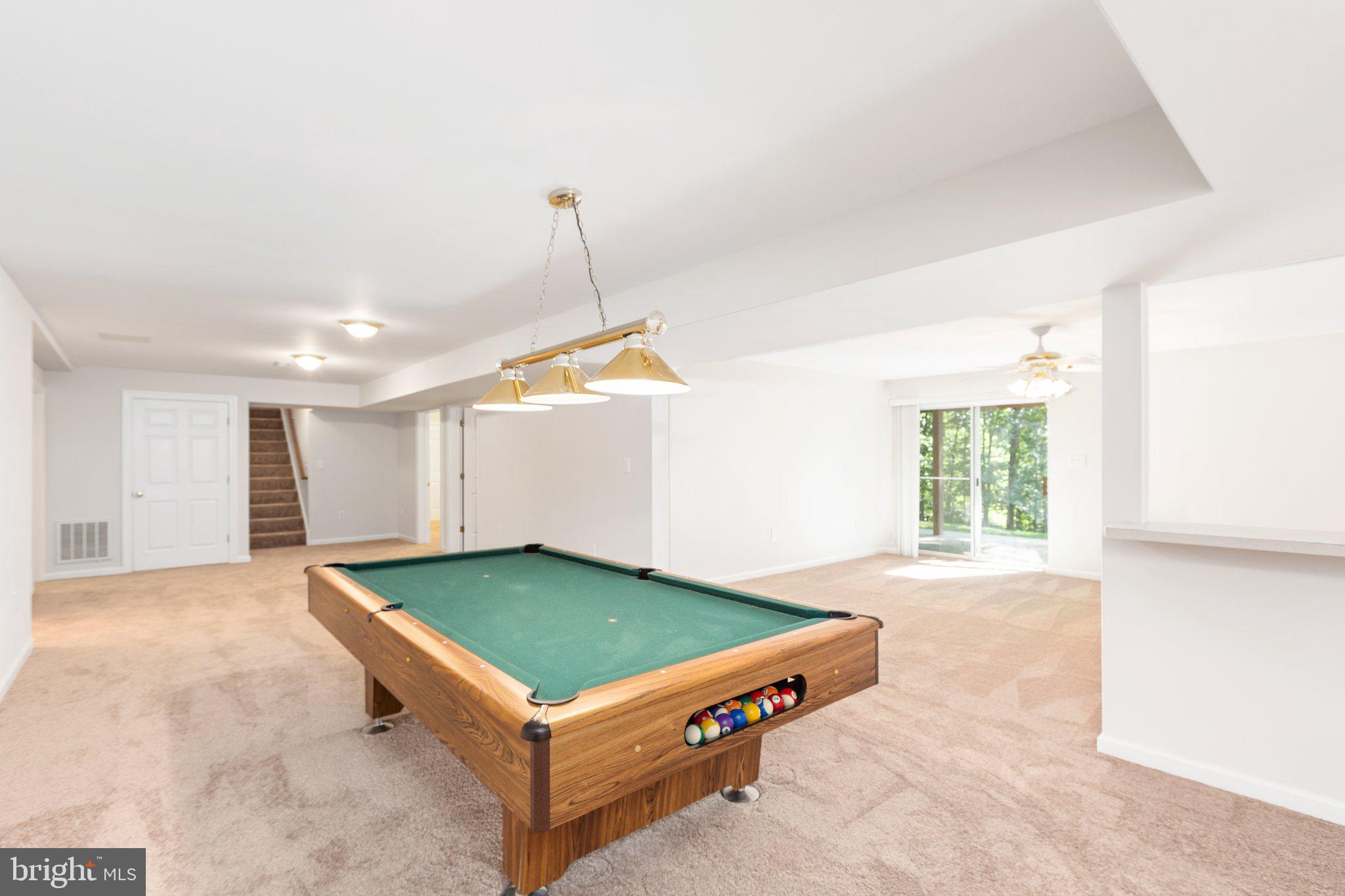 LEE'S HILL - Residential