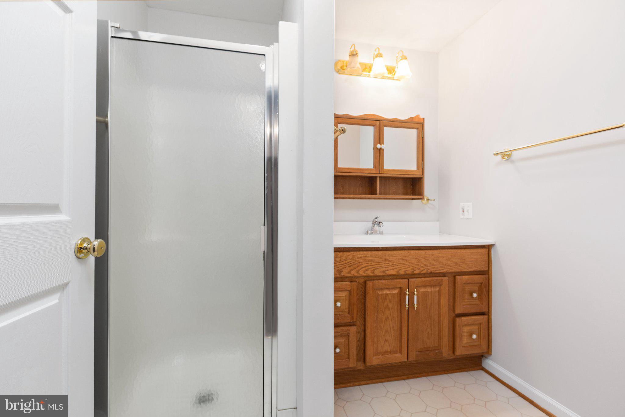 LEE'S HILL - Residential