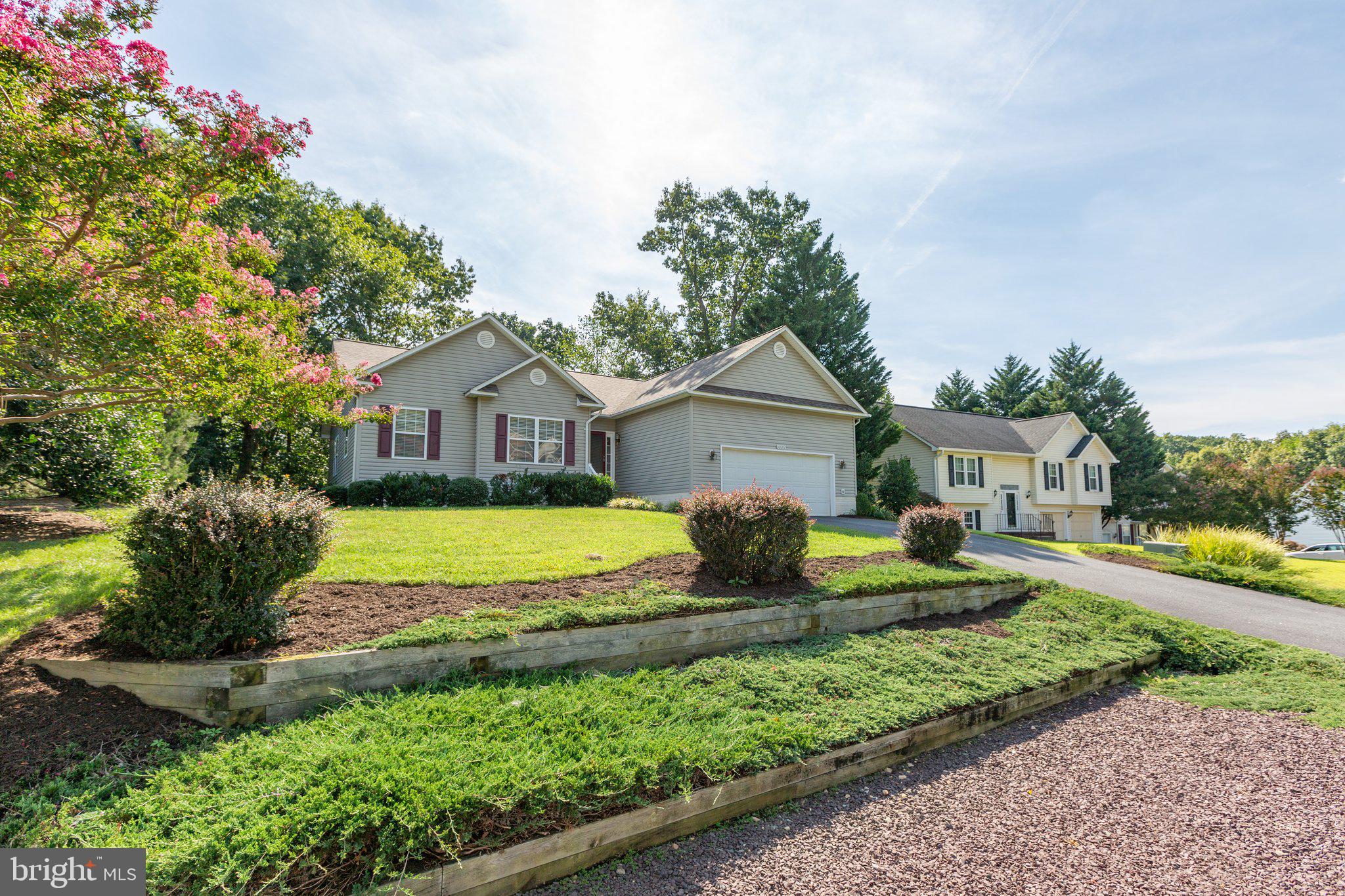 LEE'S HILL - Residential