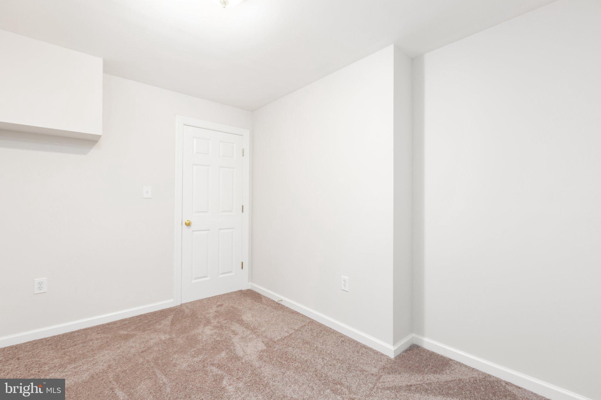 LEE'S HILL - Residential