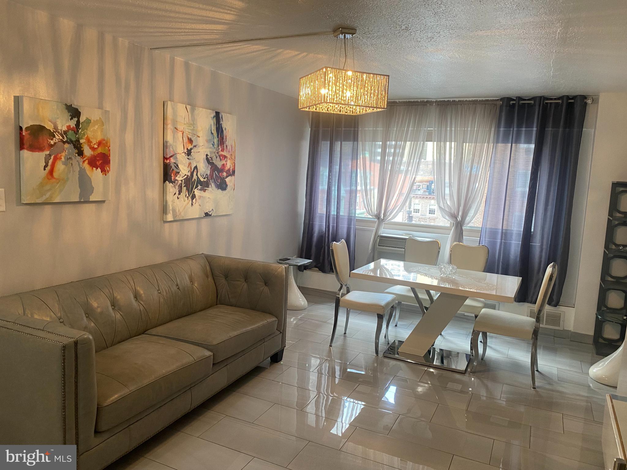 RITTENHOUSE SQUARE - Residential