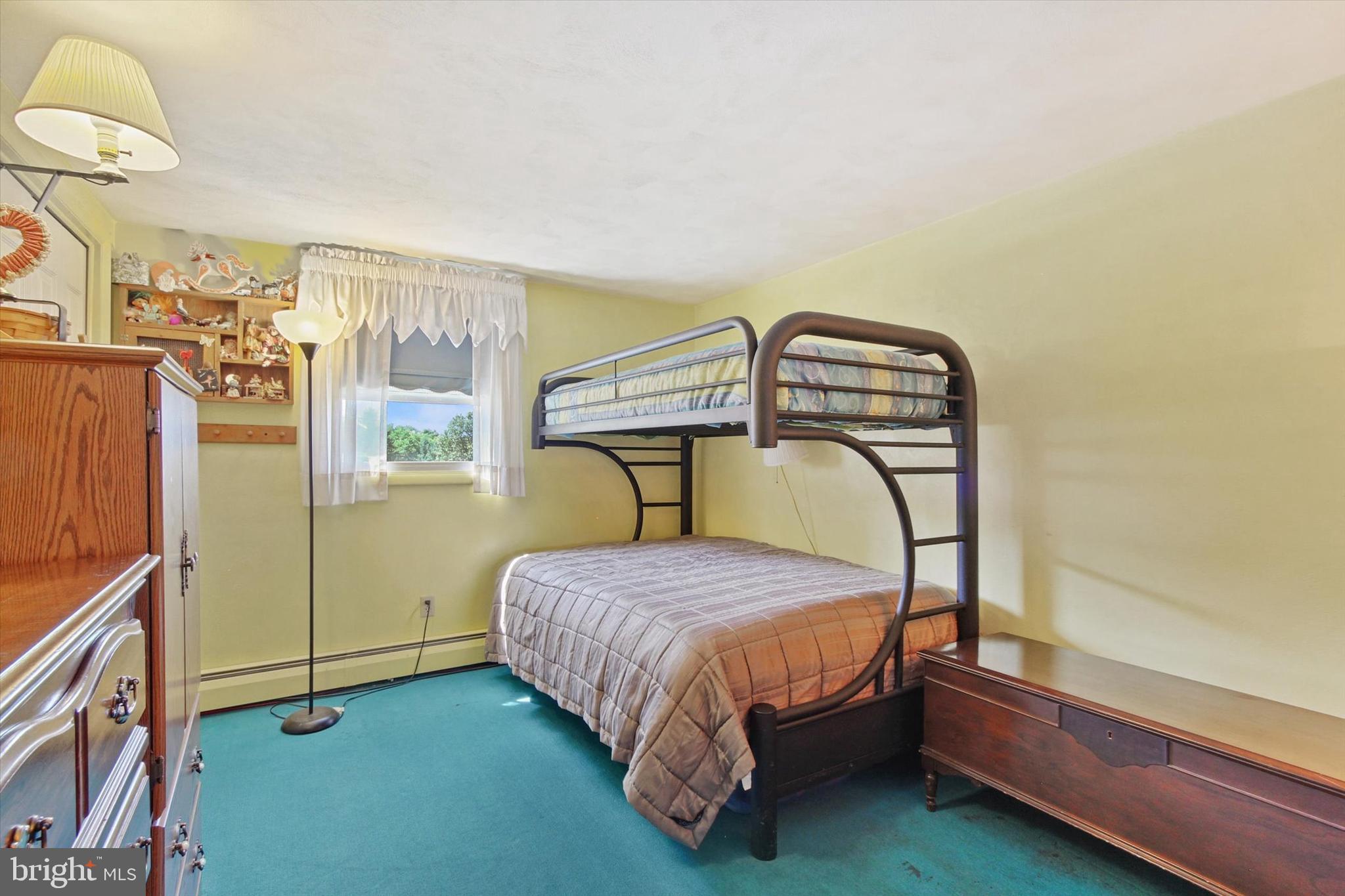 FOREST HILLS - Residential