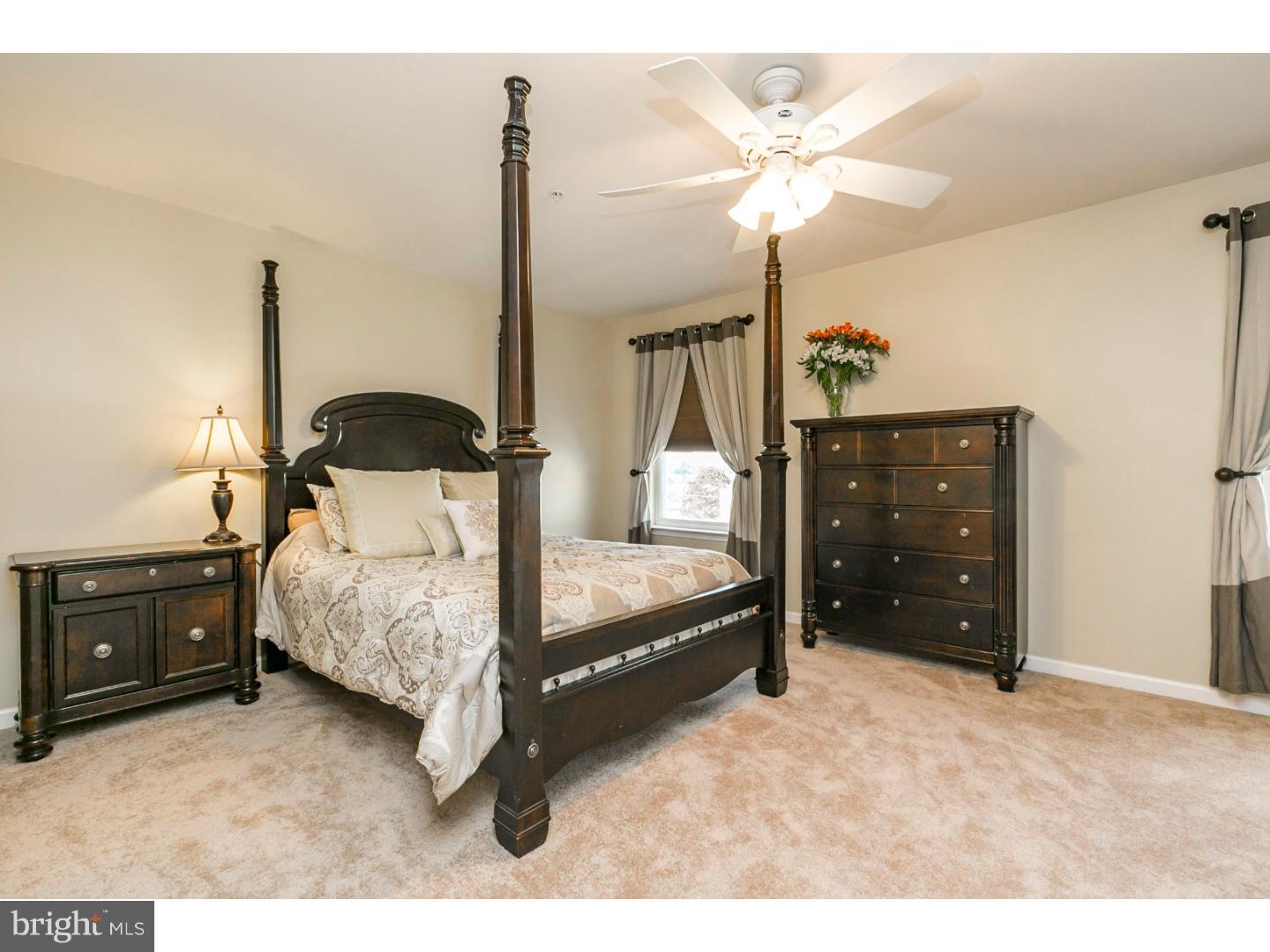 MEWS AT BAILEY STATION - Residential