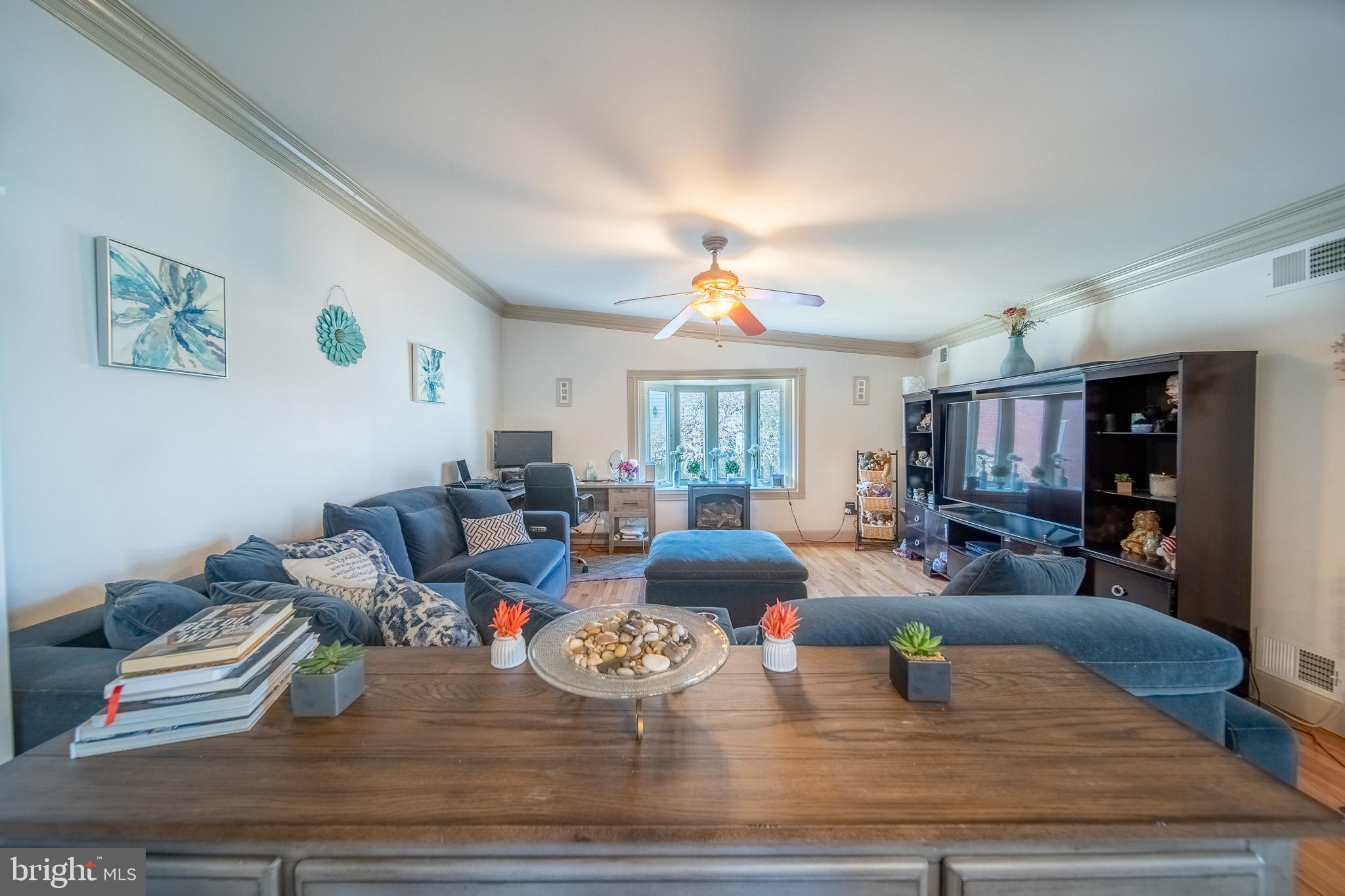 VALLEY VIEW - Residential