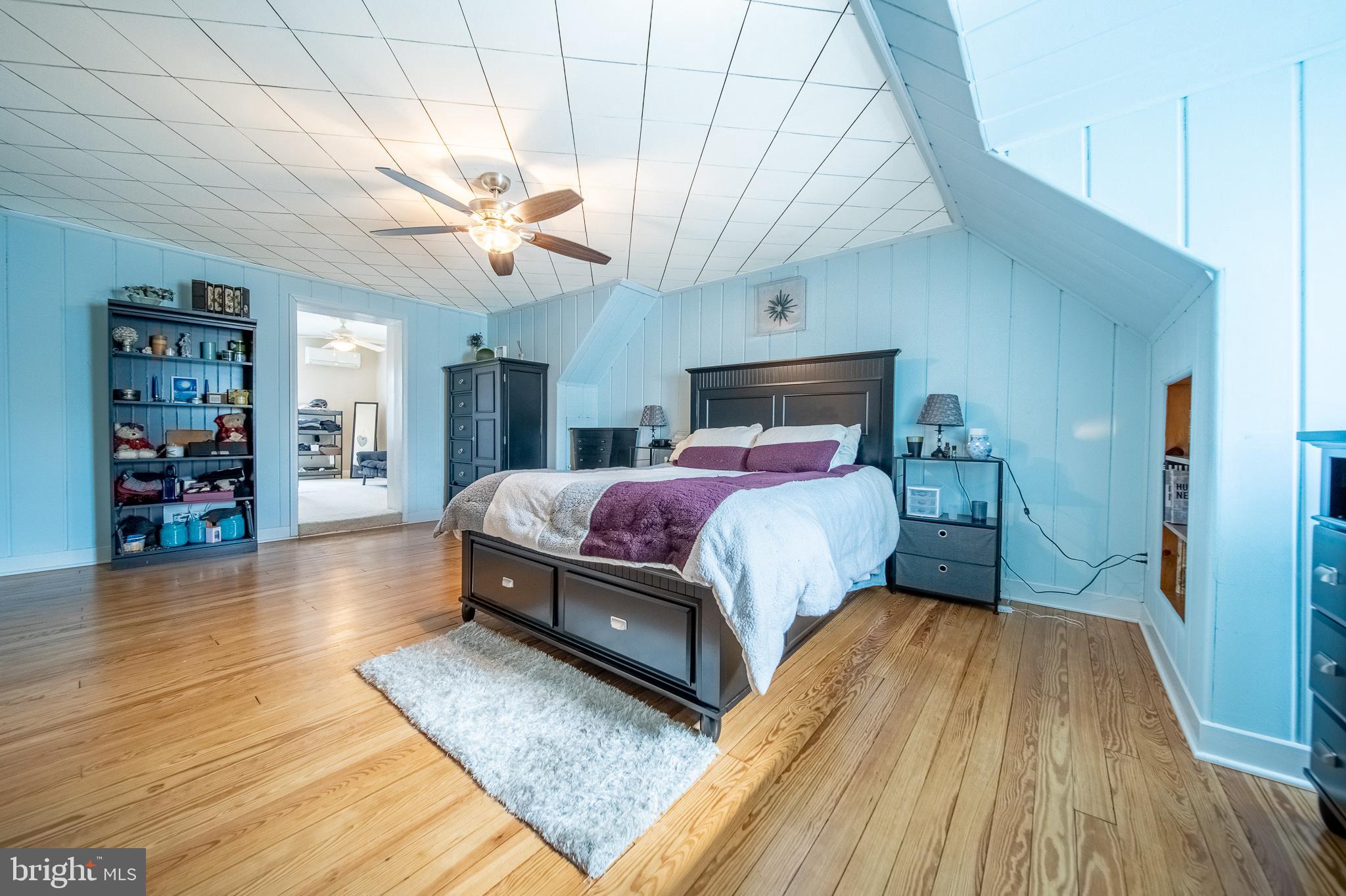 VALLEY VIEW - Residential