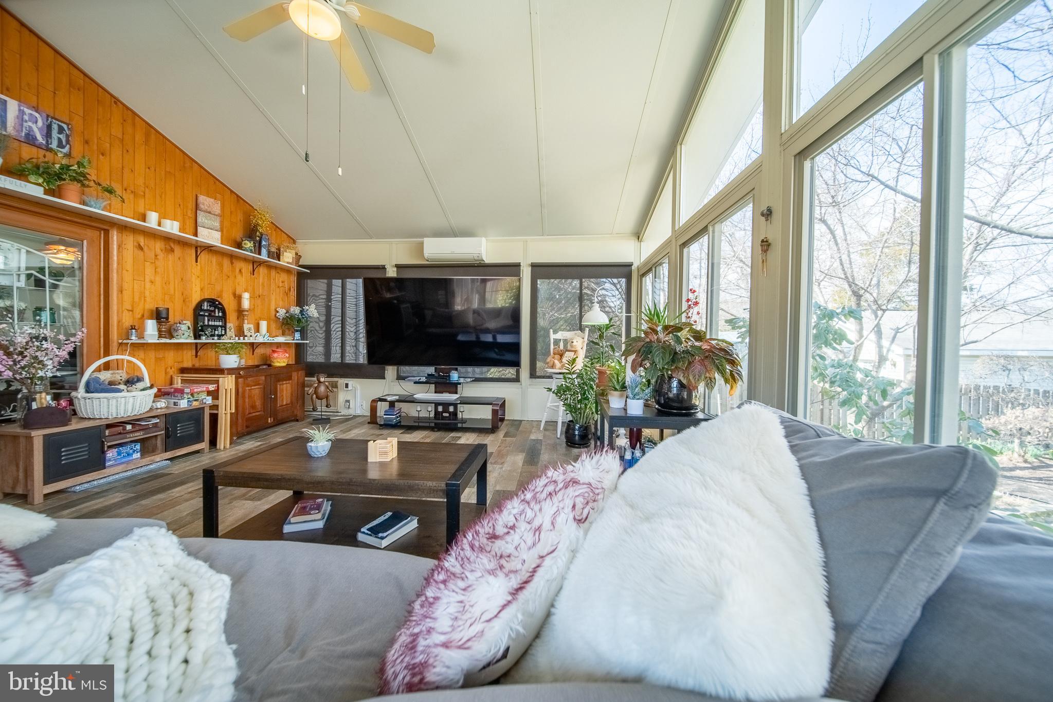 VALLEY VIEW - Residential