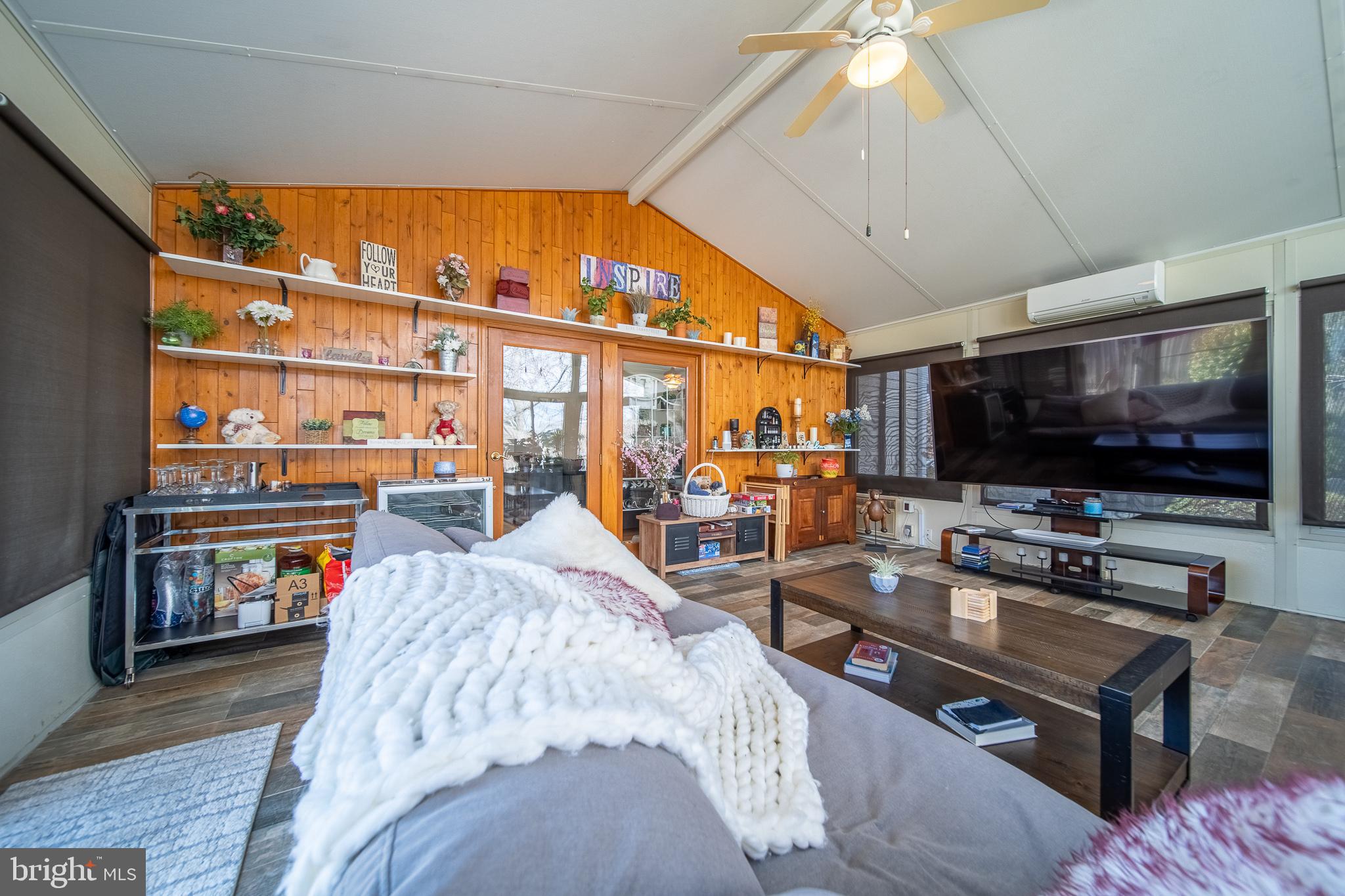 VALLEY VIEW - Residential