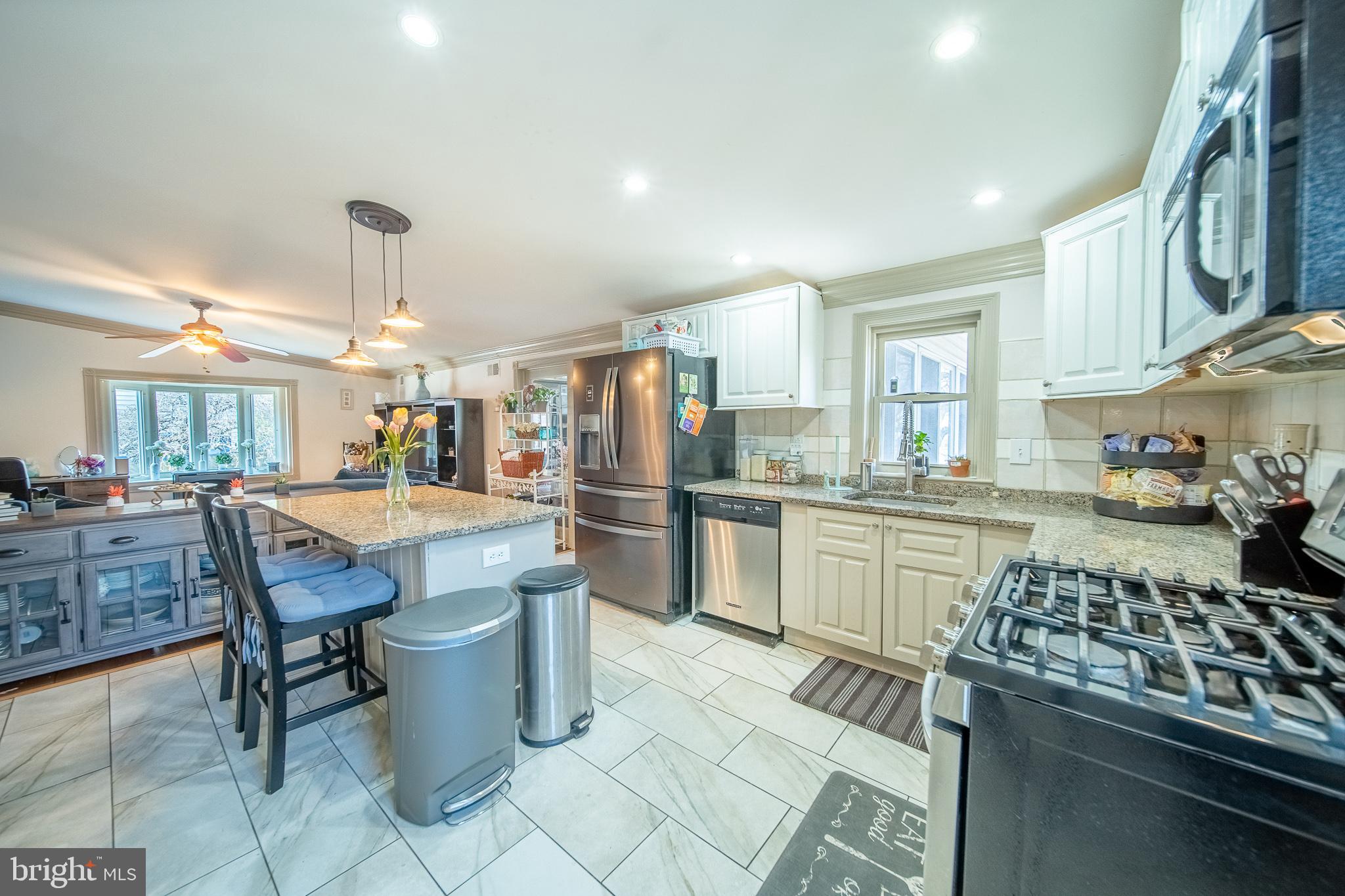 VALLEY VIEW - Residential