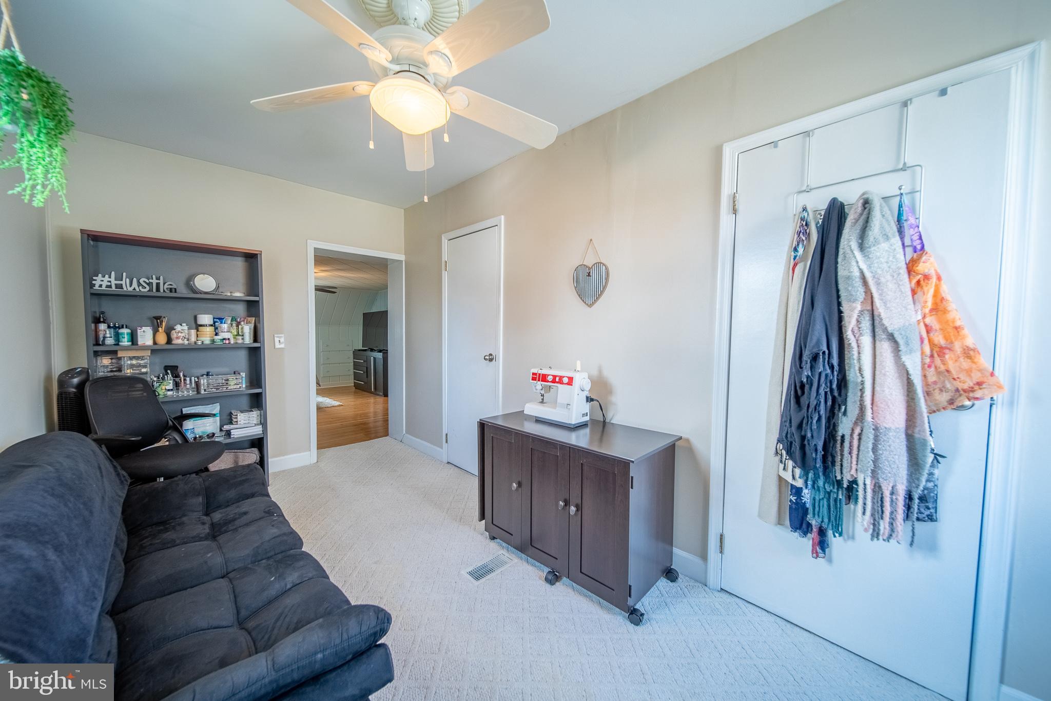 VALLEY VIEW - Residential