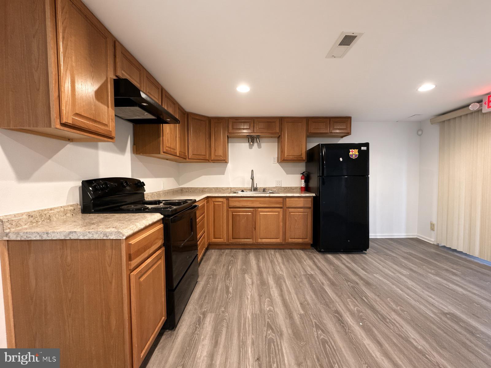 8101 BURKART COURT