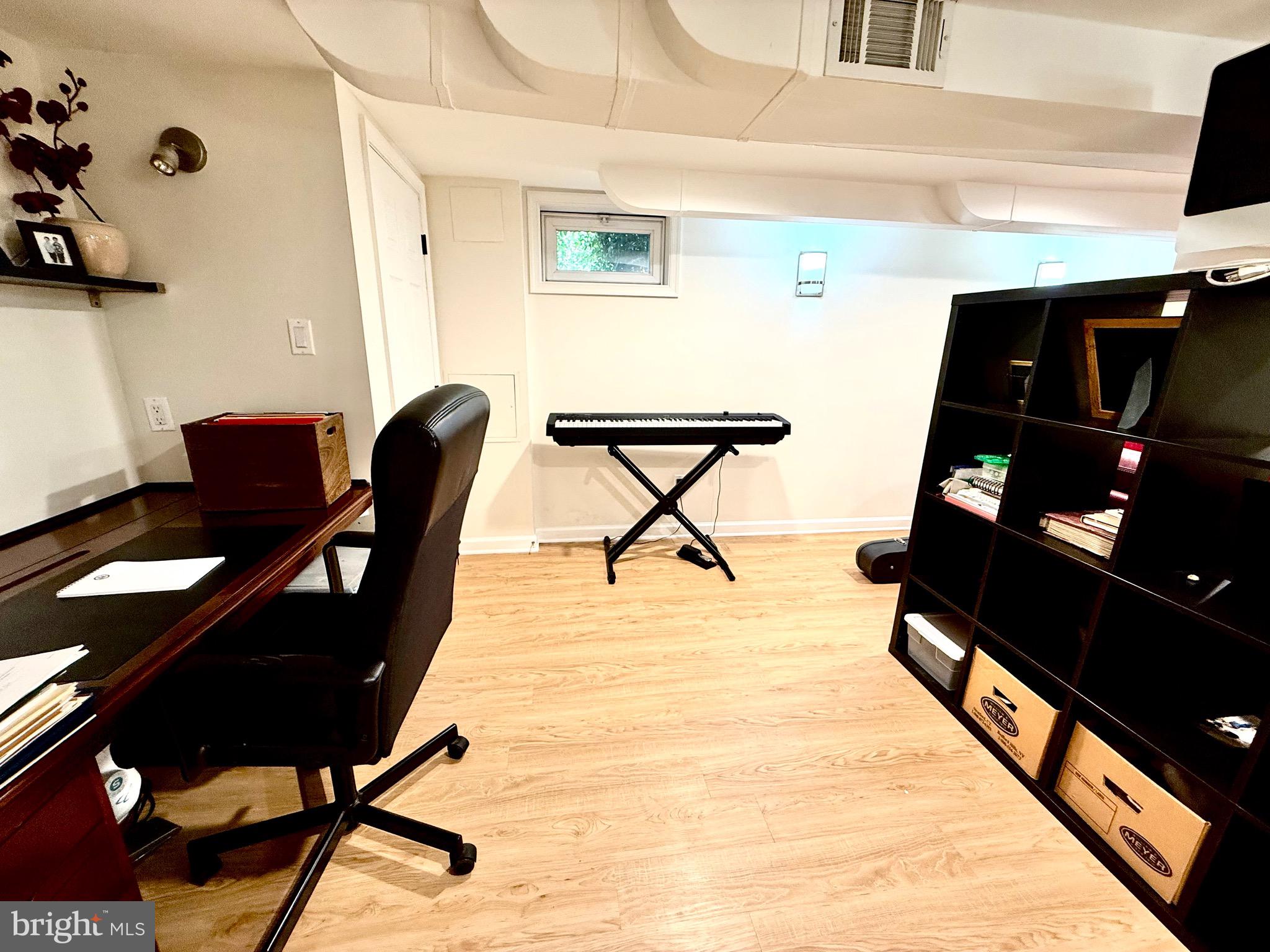 STONELEIGH - Residential