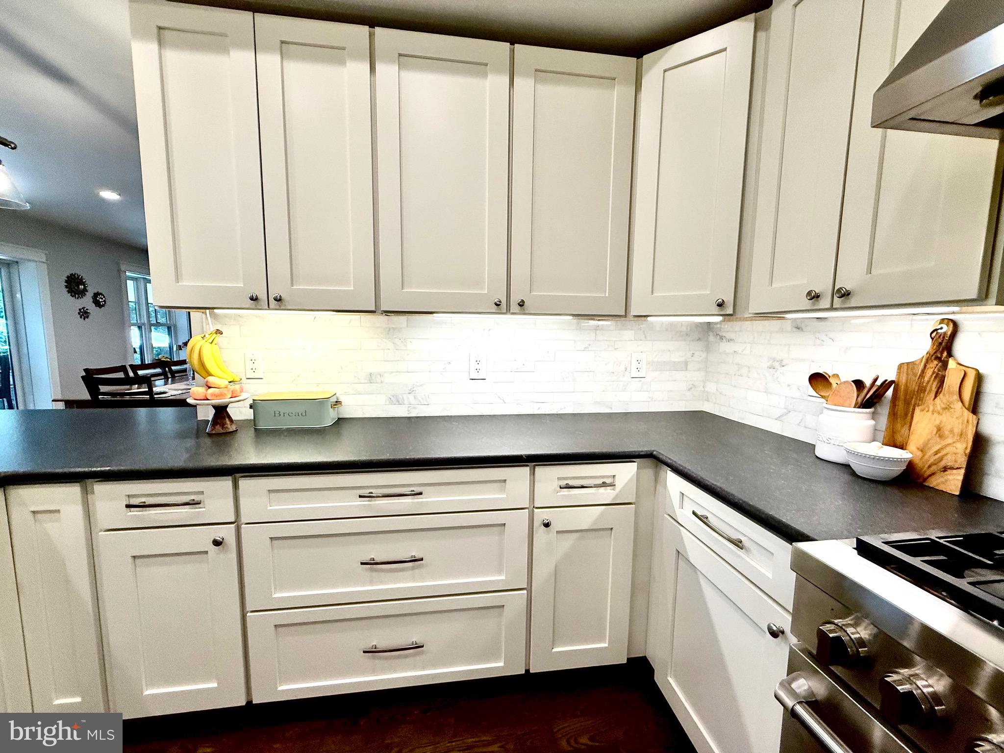 STONELEIGH - Residential