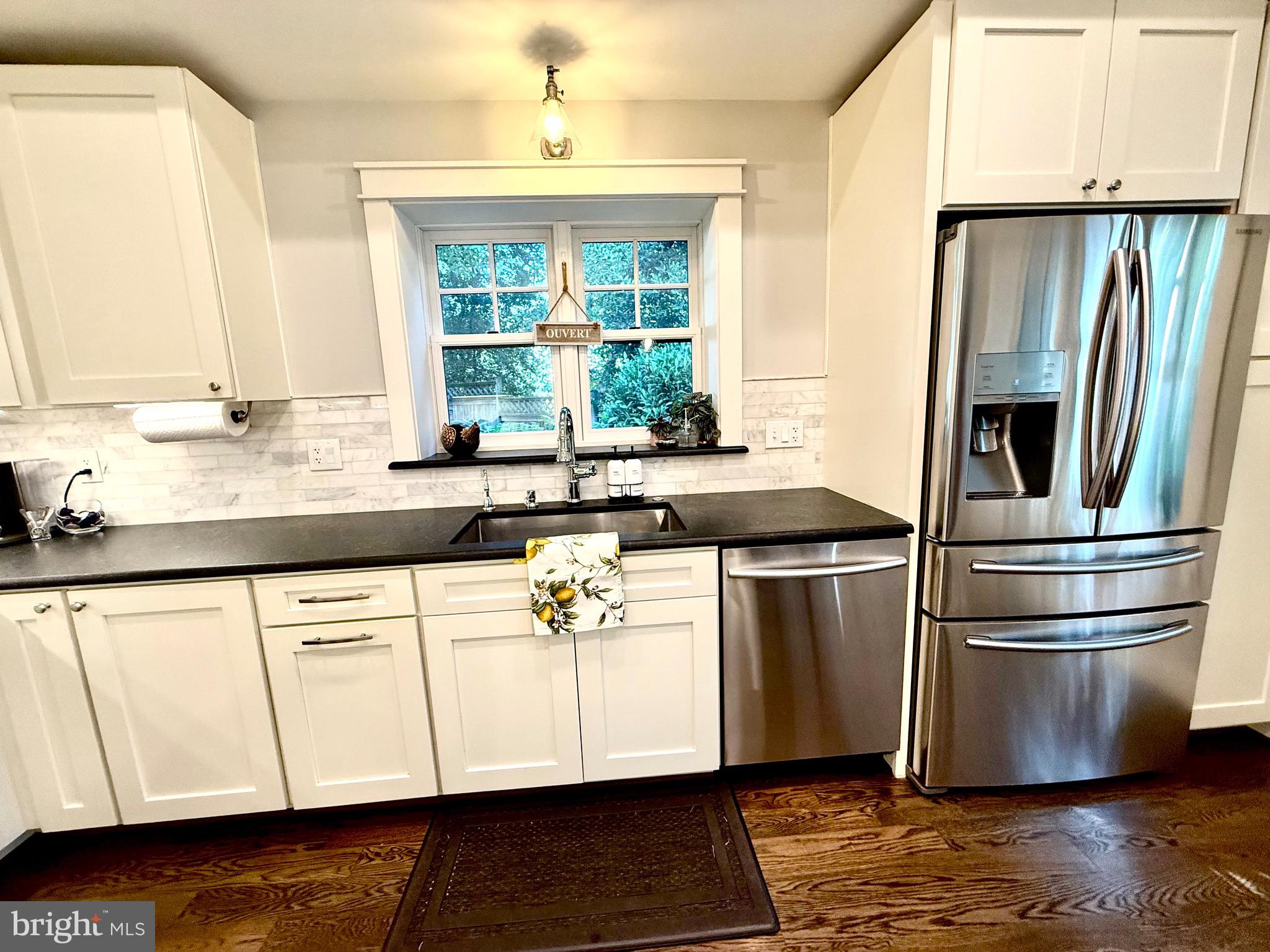 STONELEIGH - Residential