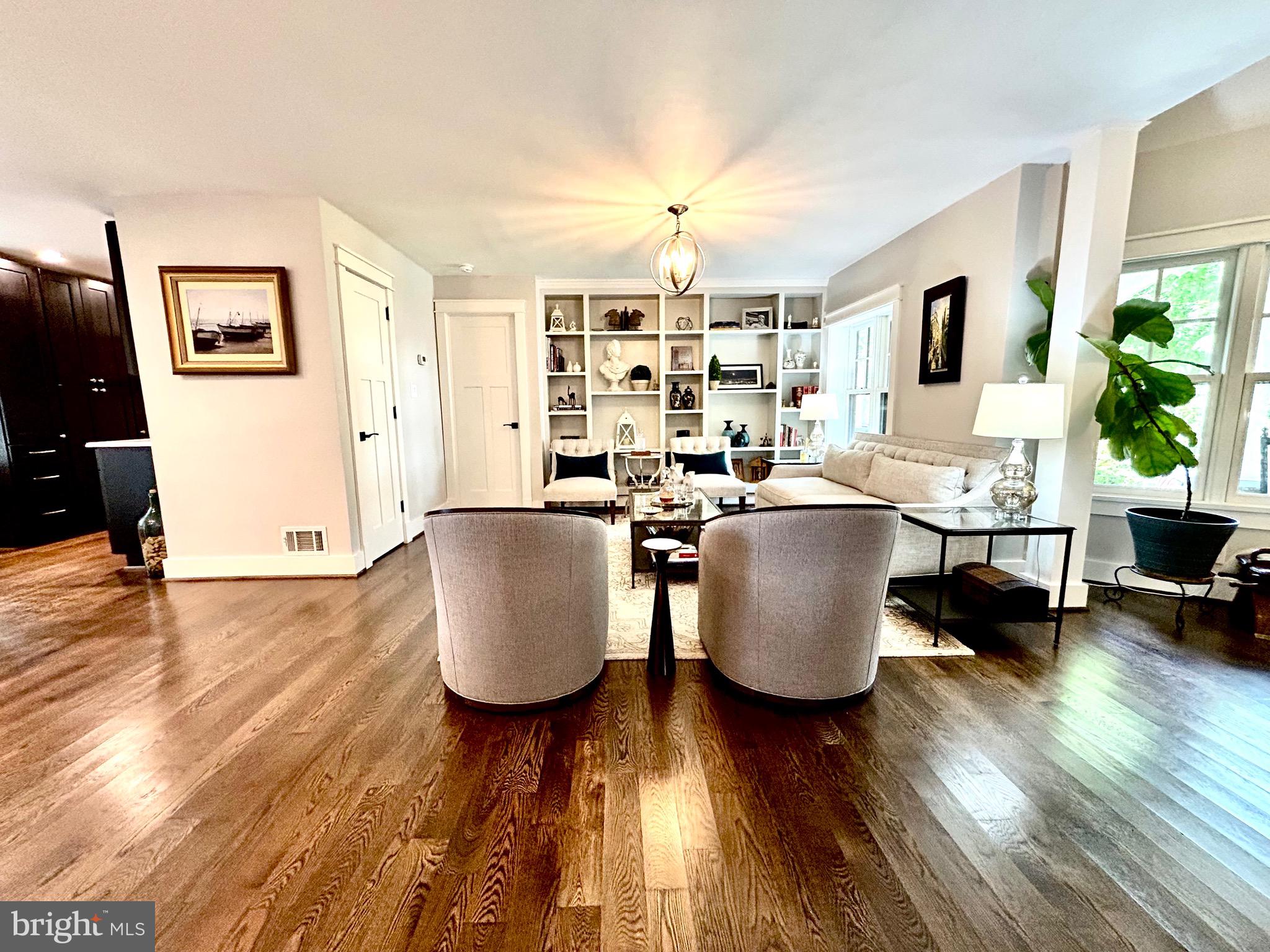 STONELEIGH - Residential