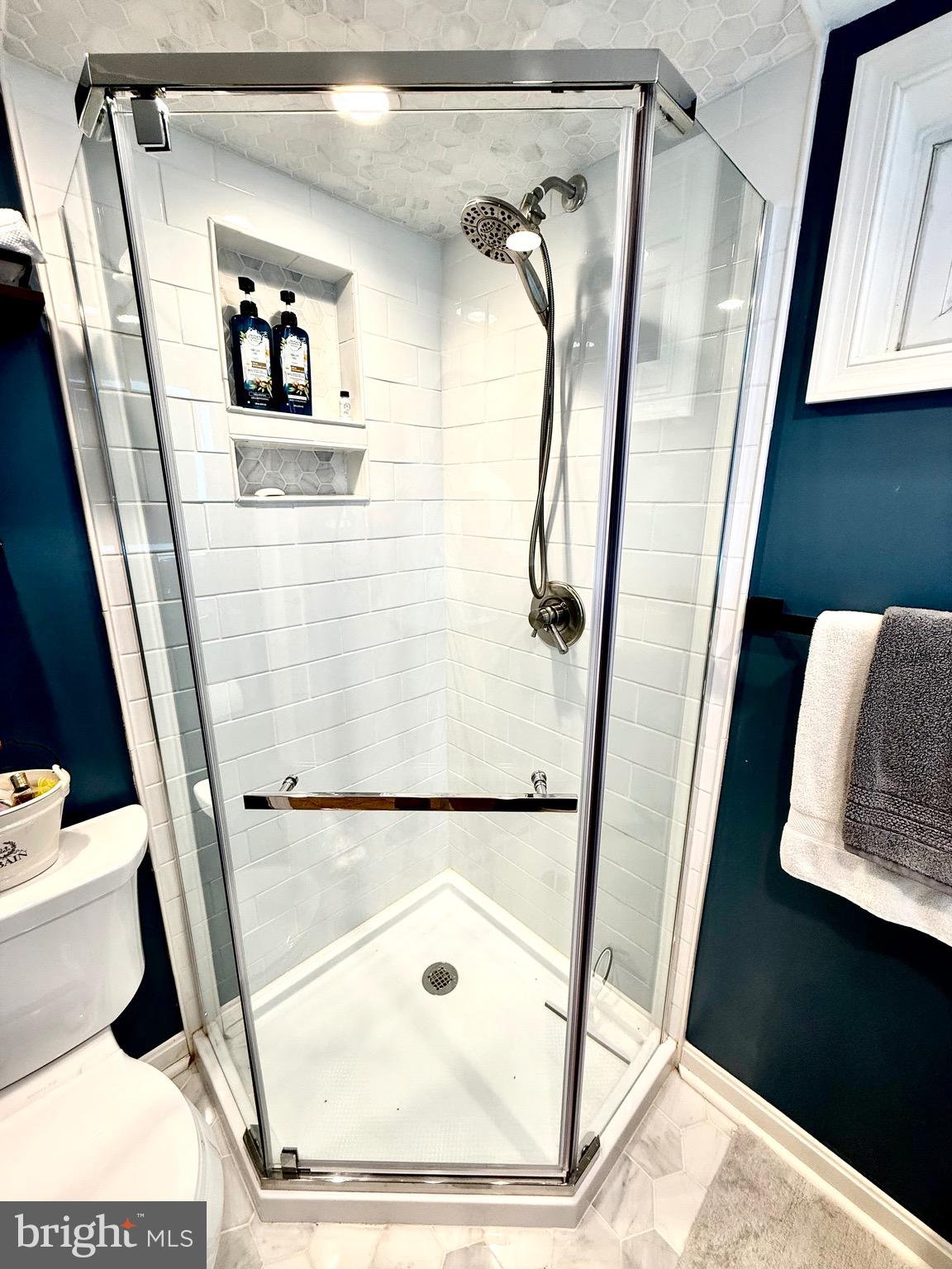 STONELEIGH - Residential