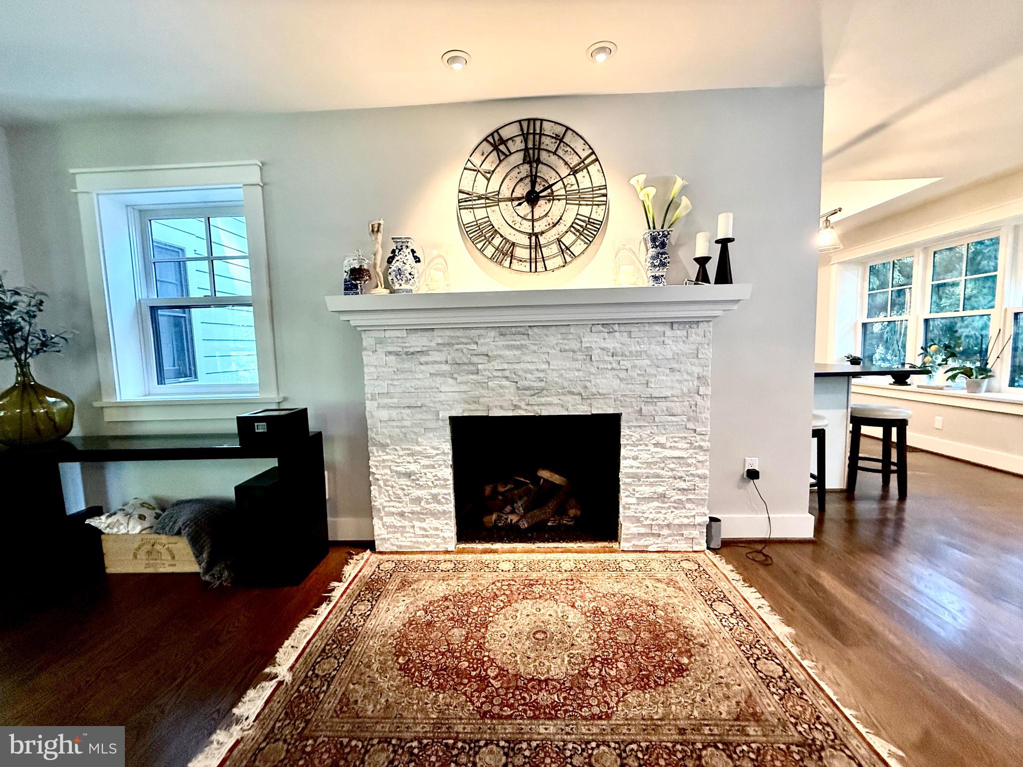 STONELEIGH - Residential