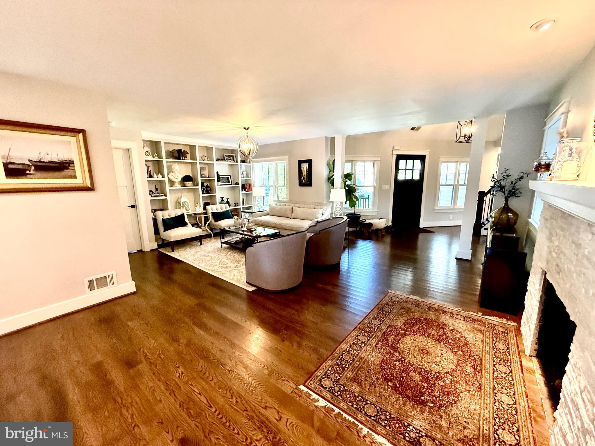 STONELEIGH - Residential