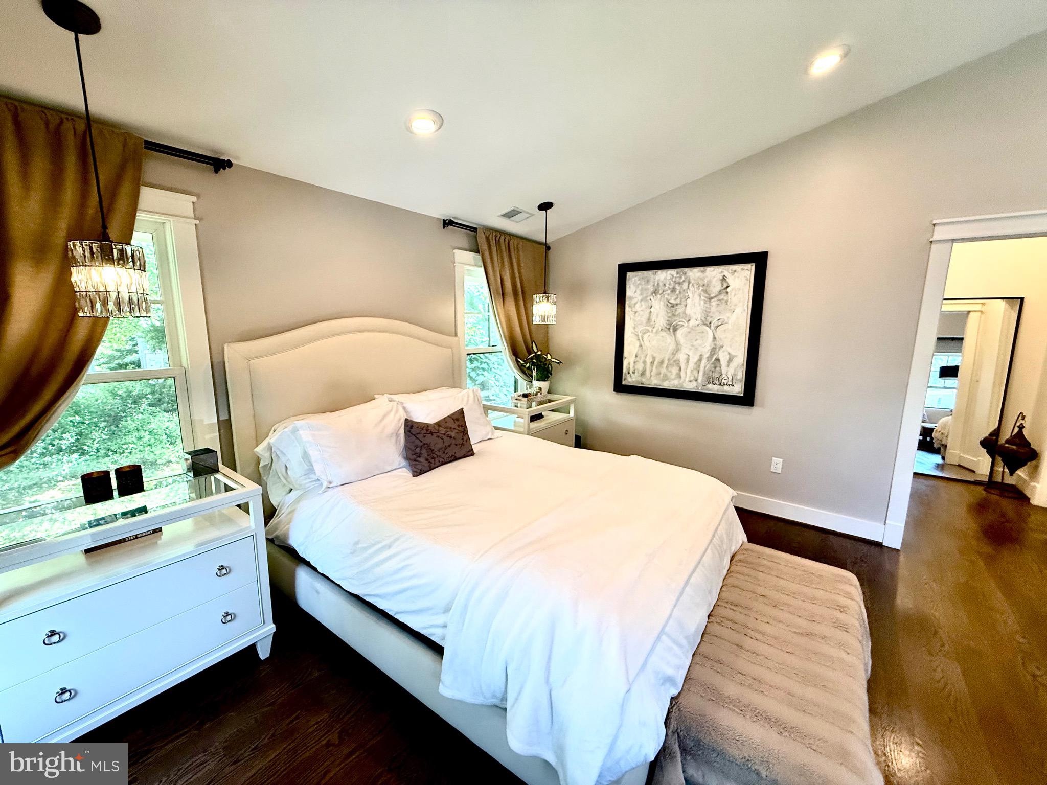 STONELEIGH - Residential