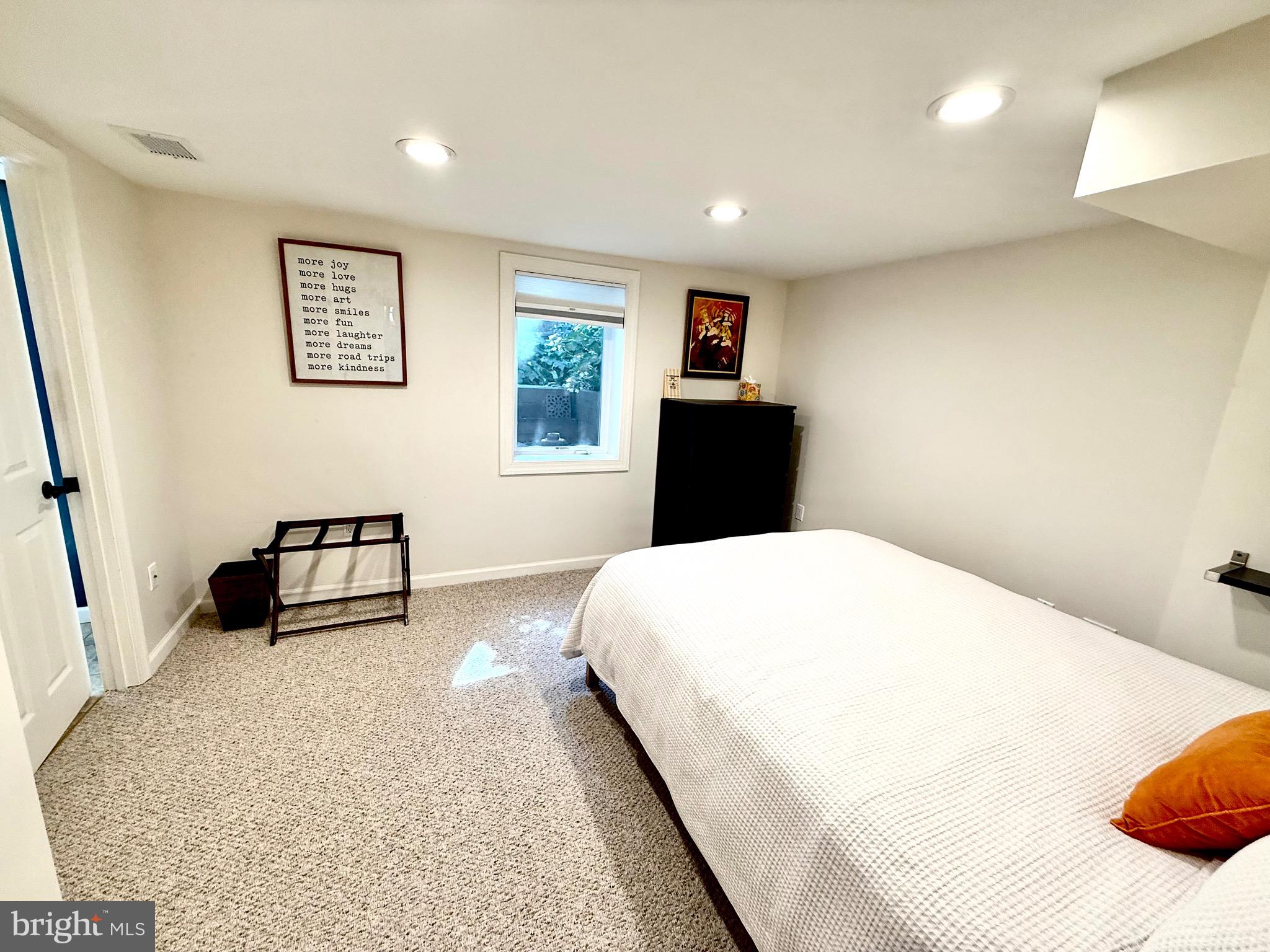 STONELEIGH - Residential