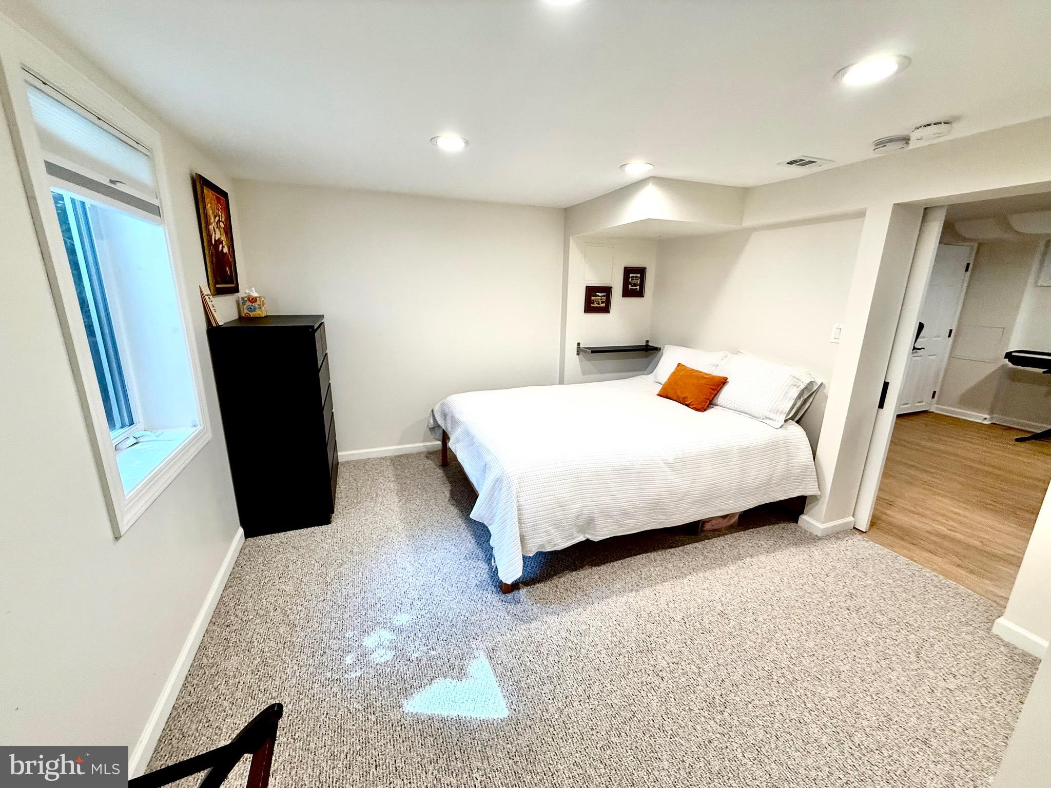 STONELEIGH - Residential