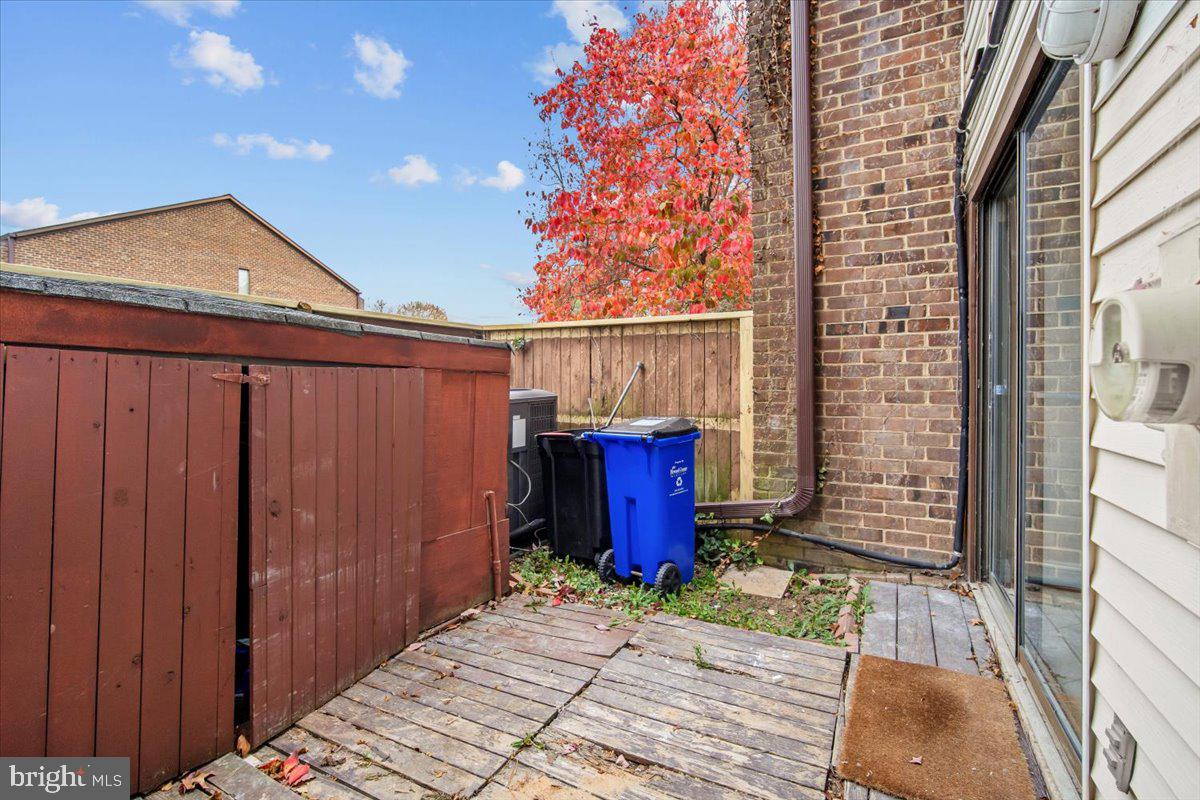 VANTAGE POINT - Residential