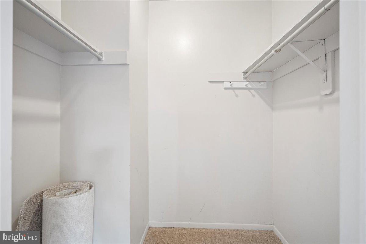 VANTAGE POINT - Residential