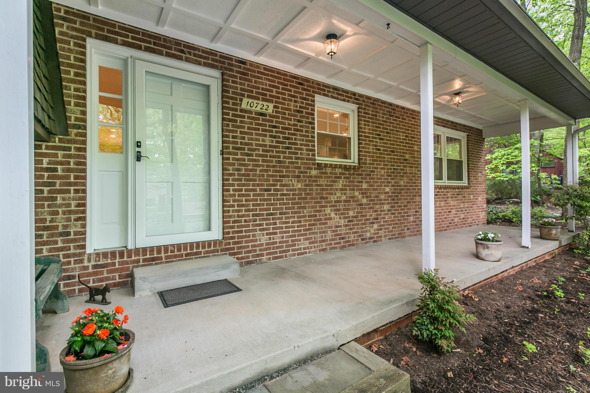 RESTON - Residential