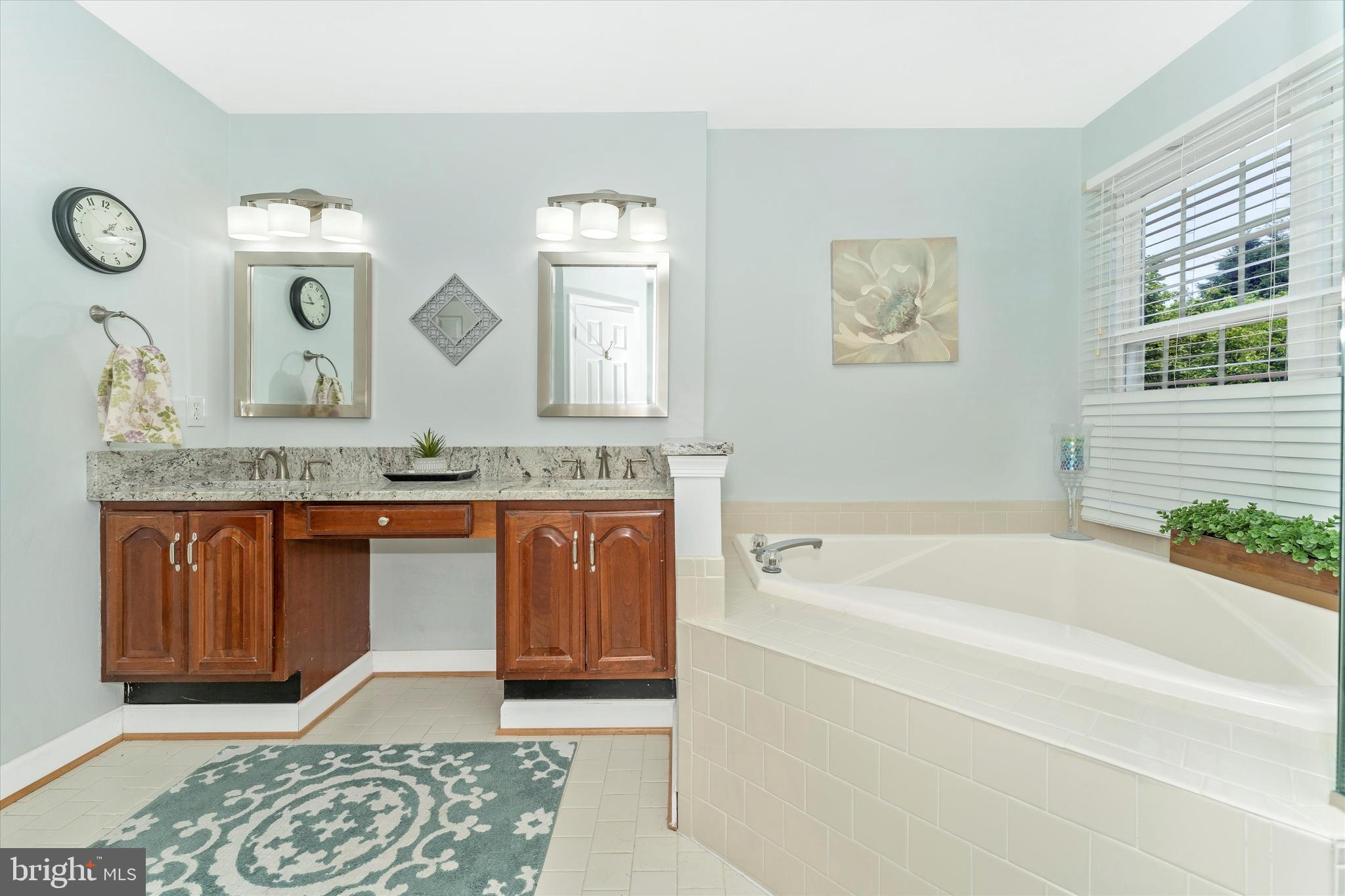 FAIRWAYS AT HOLLY HILL - Residential