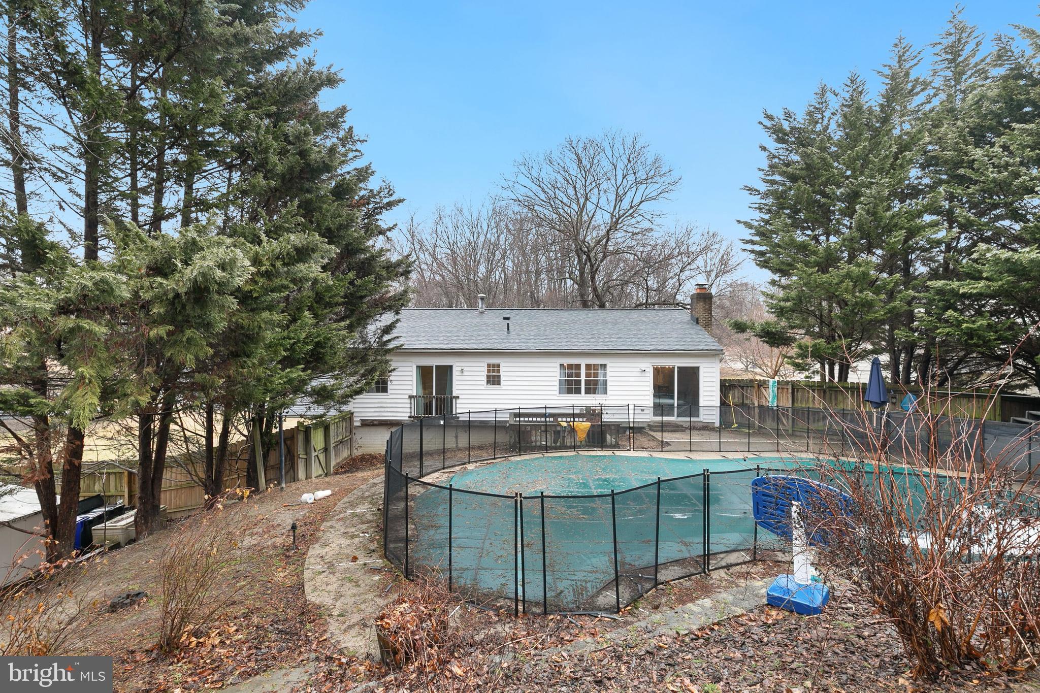 LAYHILL VILLAGE EAST - Residential