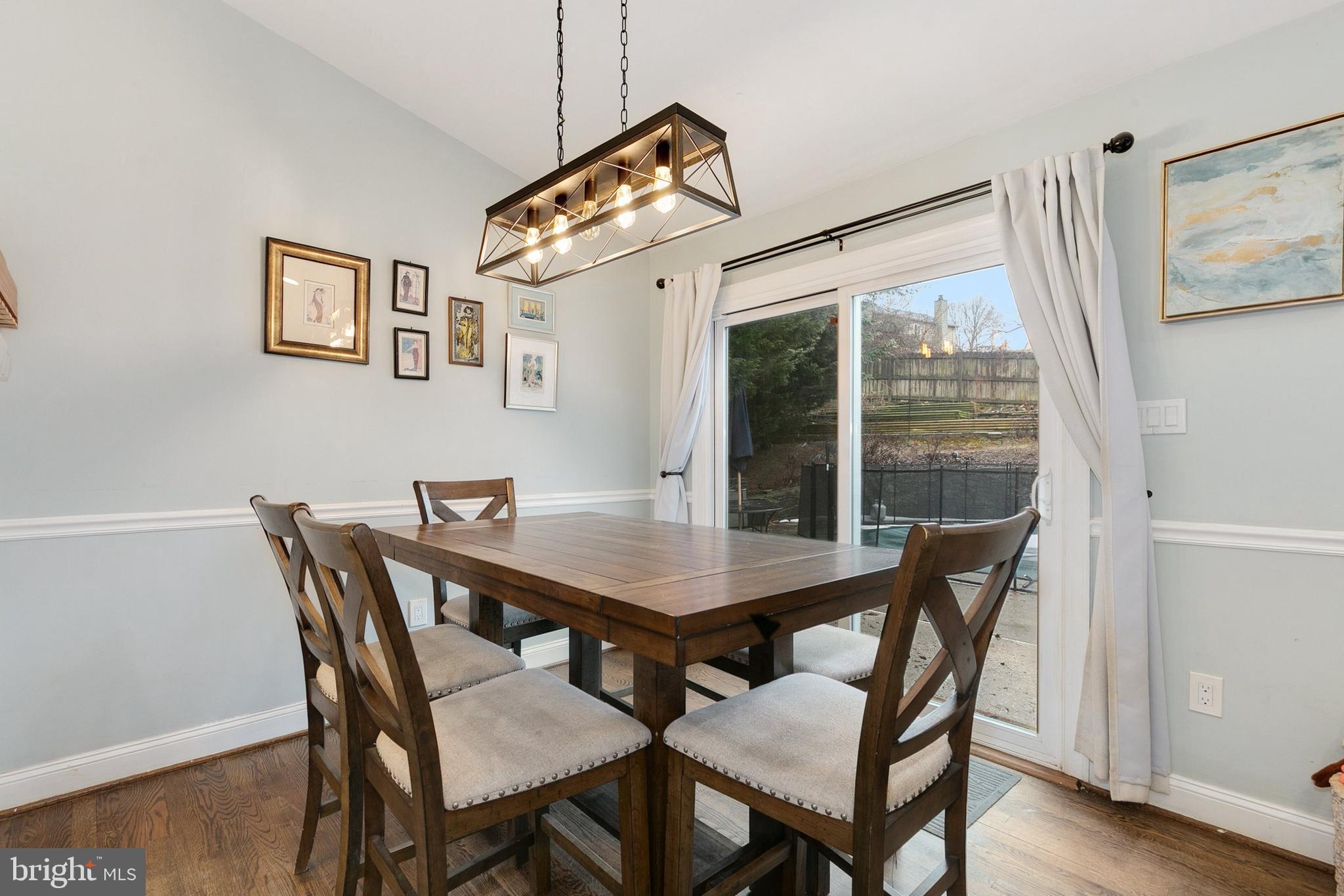 LAYHILL VILLAGE EAST - Residential