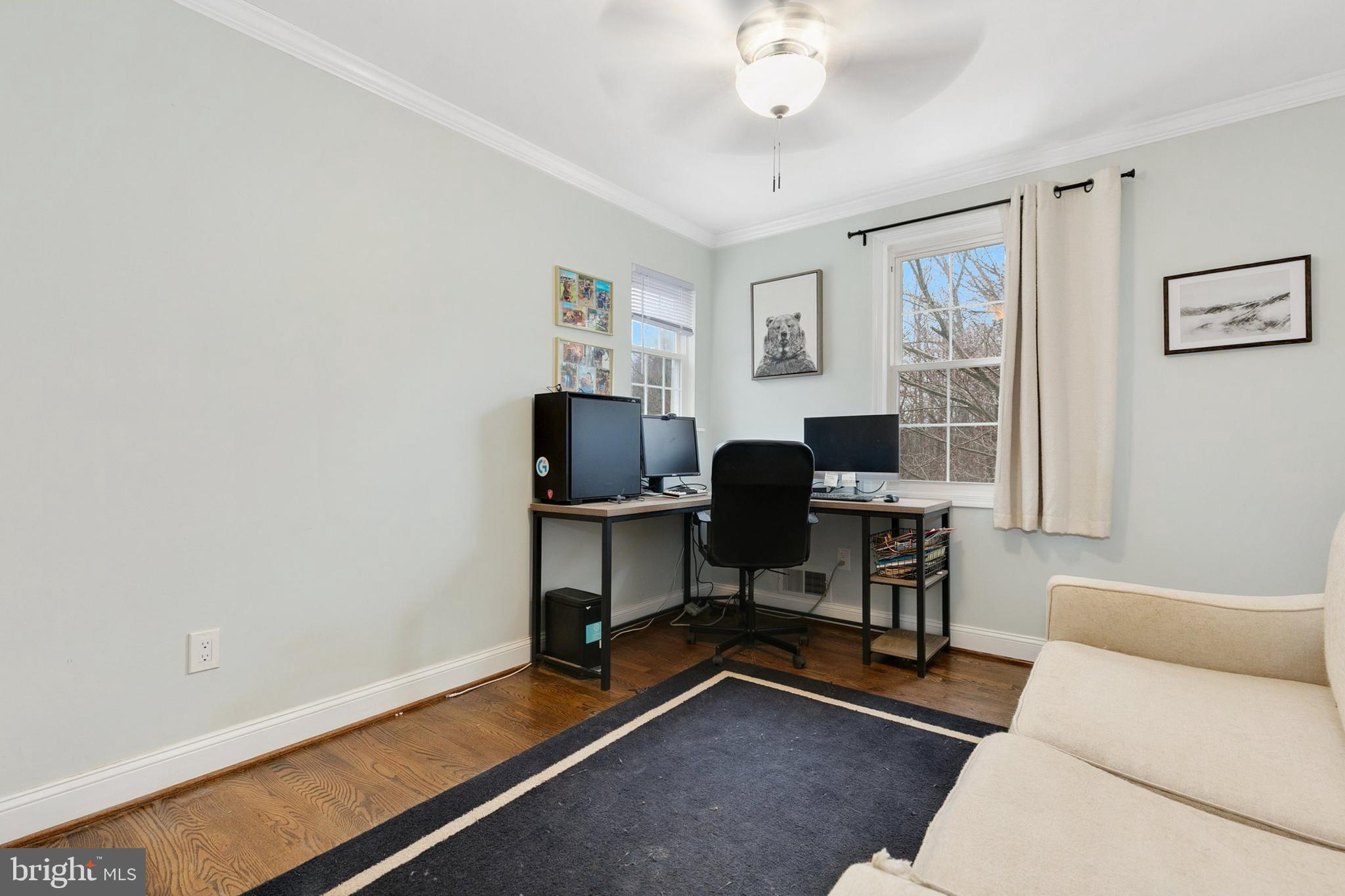 LAYHILL VILLAGE EAST - Residential