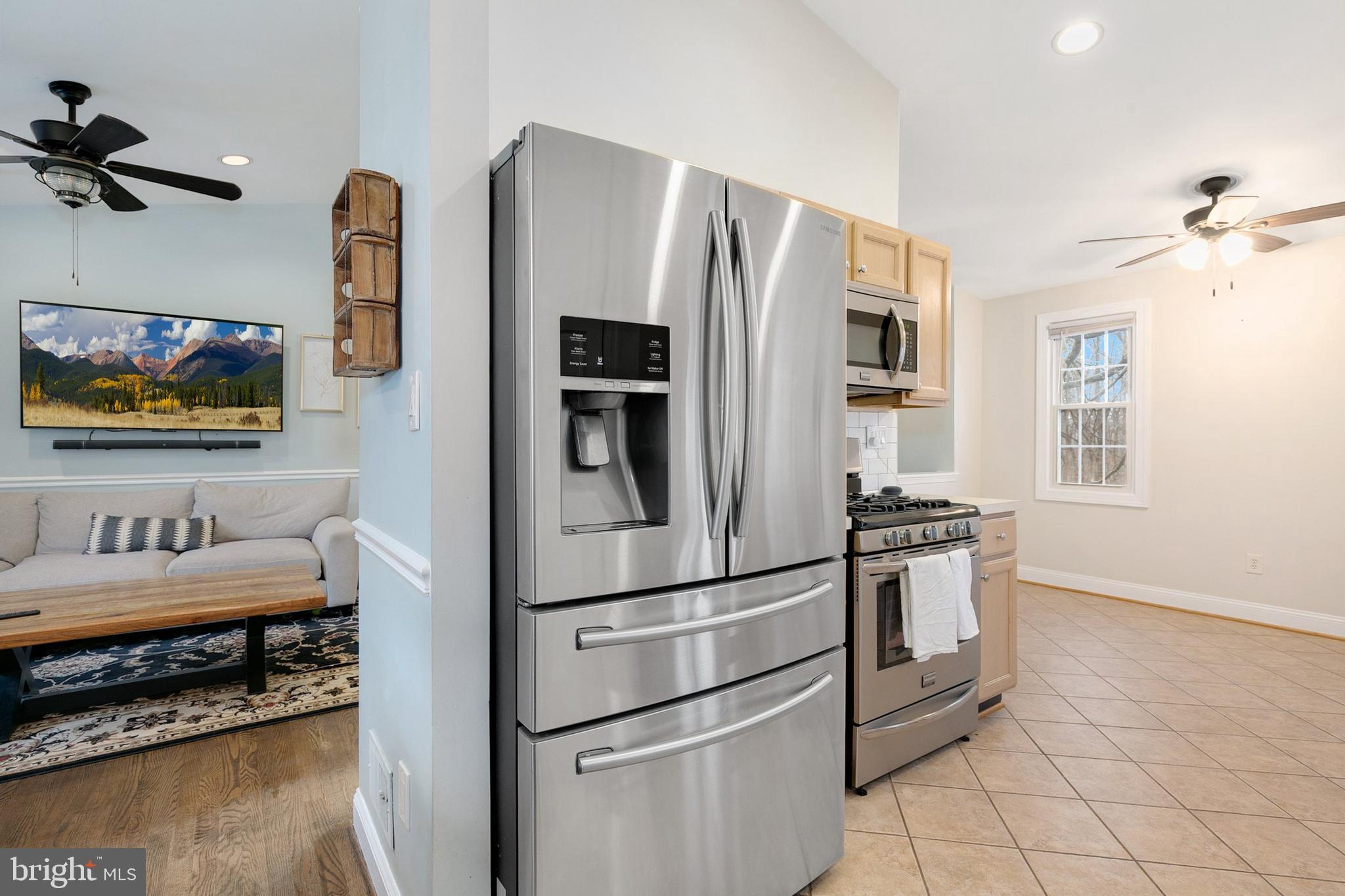 LAYHILL VILLAGE EAST - Residential