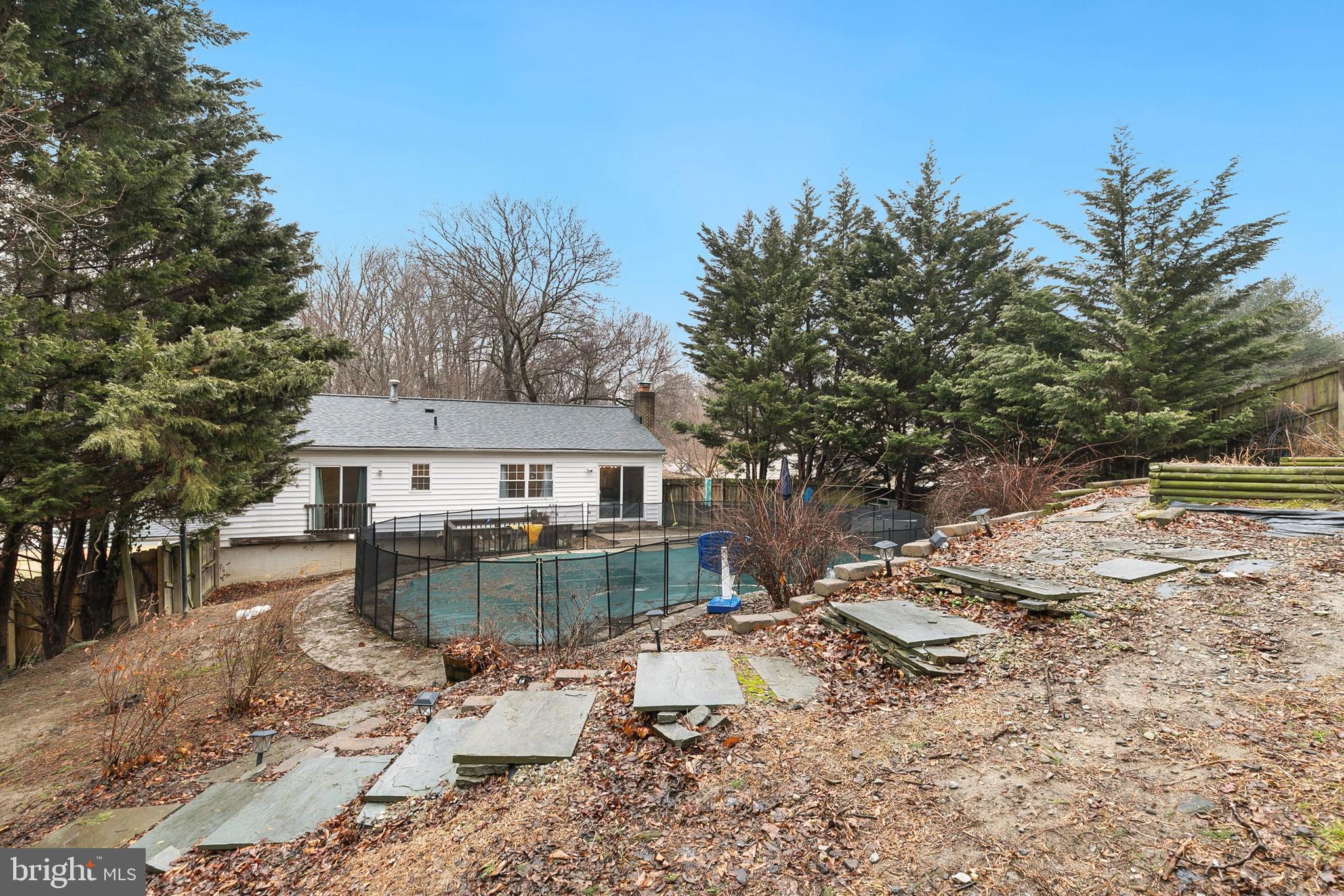 LAYHILL VILLAGE EAST - Residential