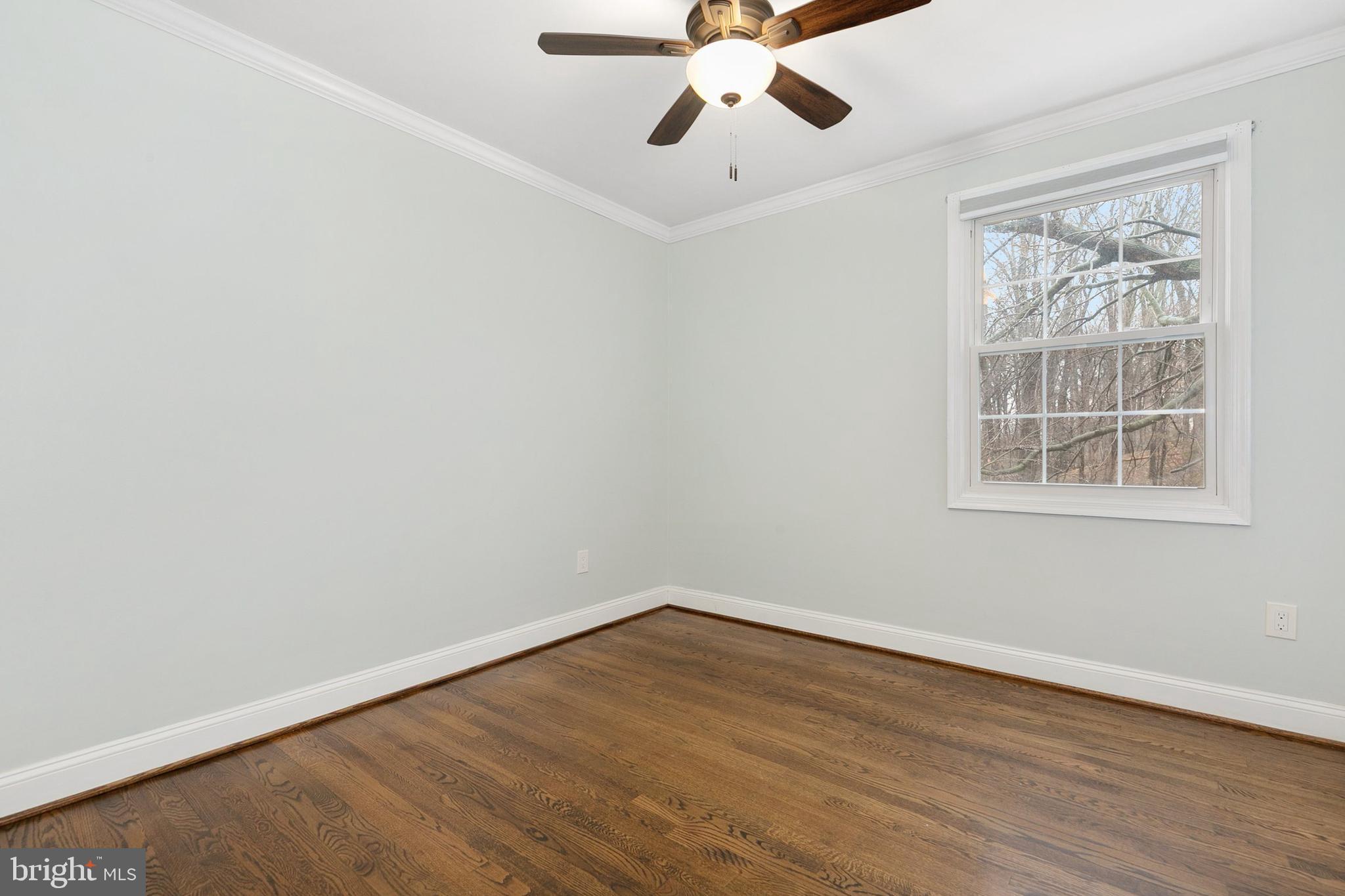 LAYHILL VILLAGE EAST - Residential