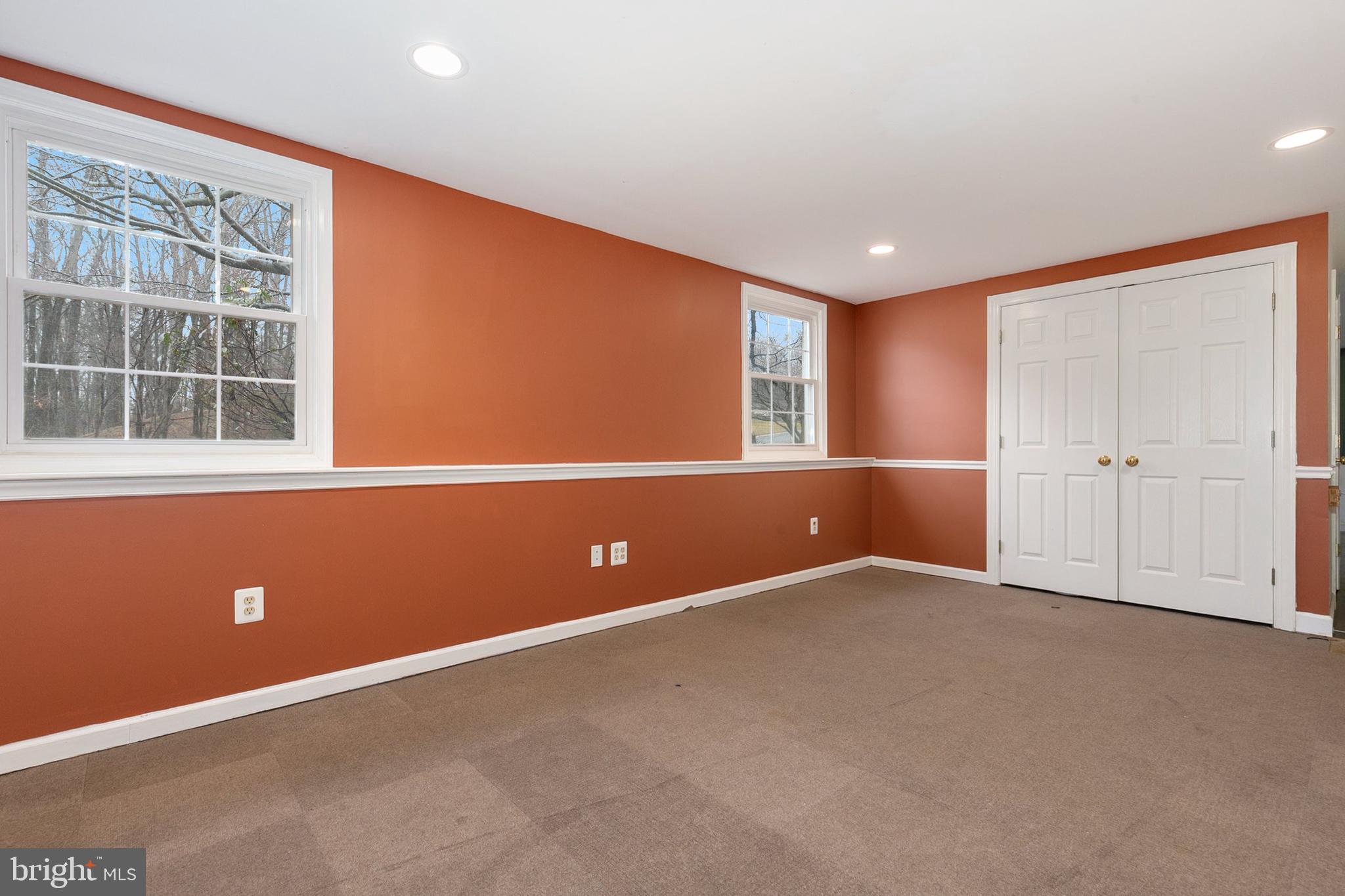 LAYHILL VILLAGE EAST - Residential